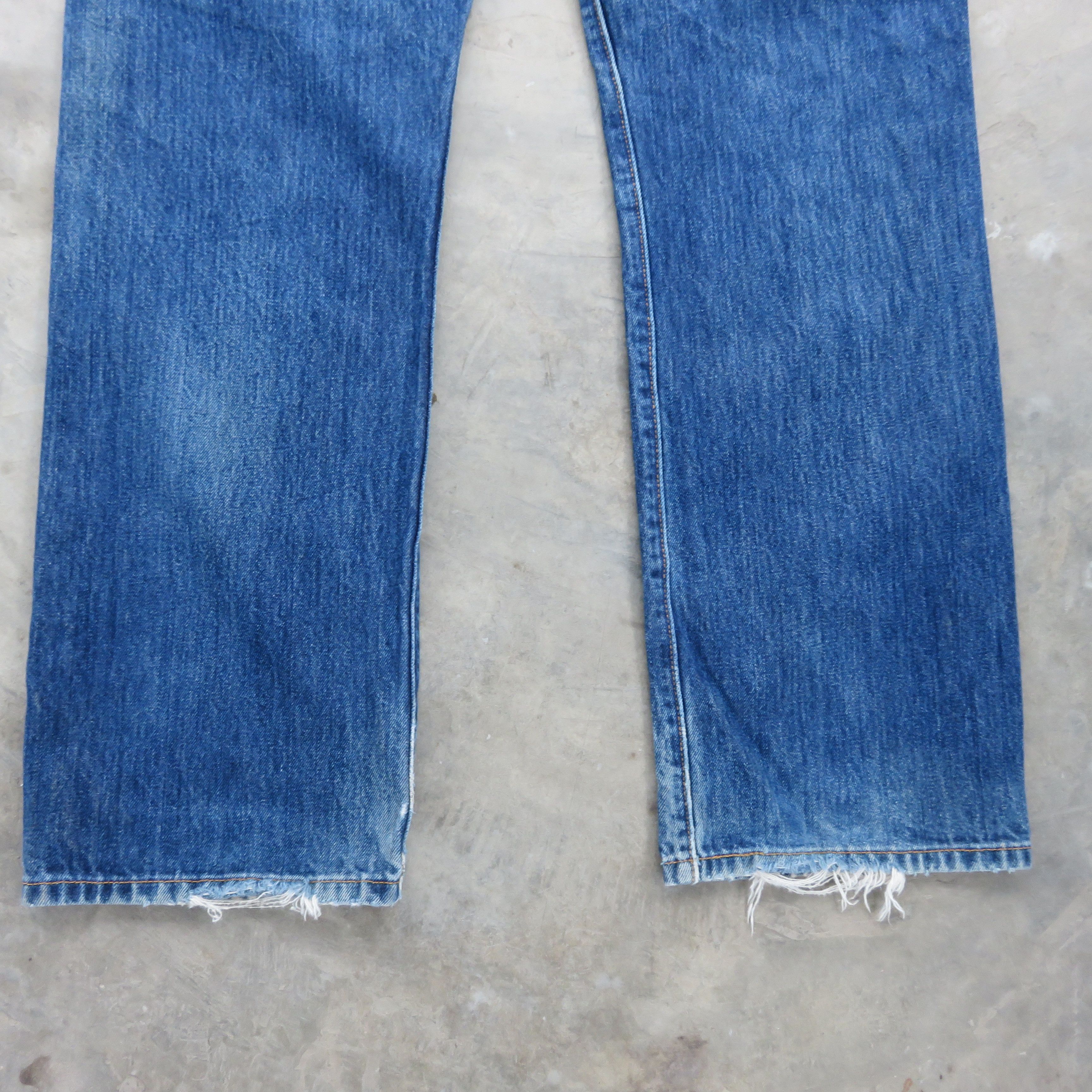 Levi's × Vintage Vintage 90s Levis 501 Denim Jeans 35X32 Size US 37 - 11 Thumbnail