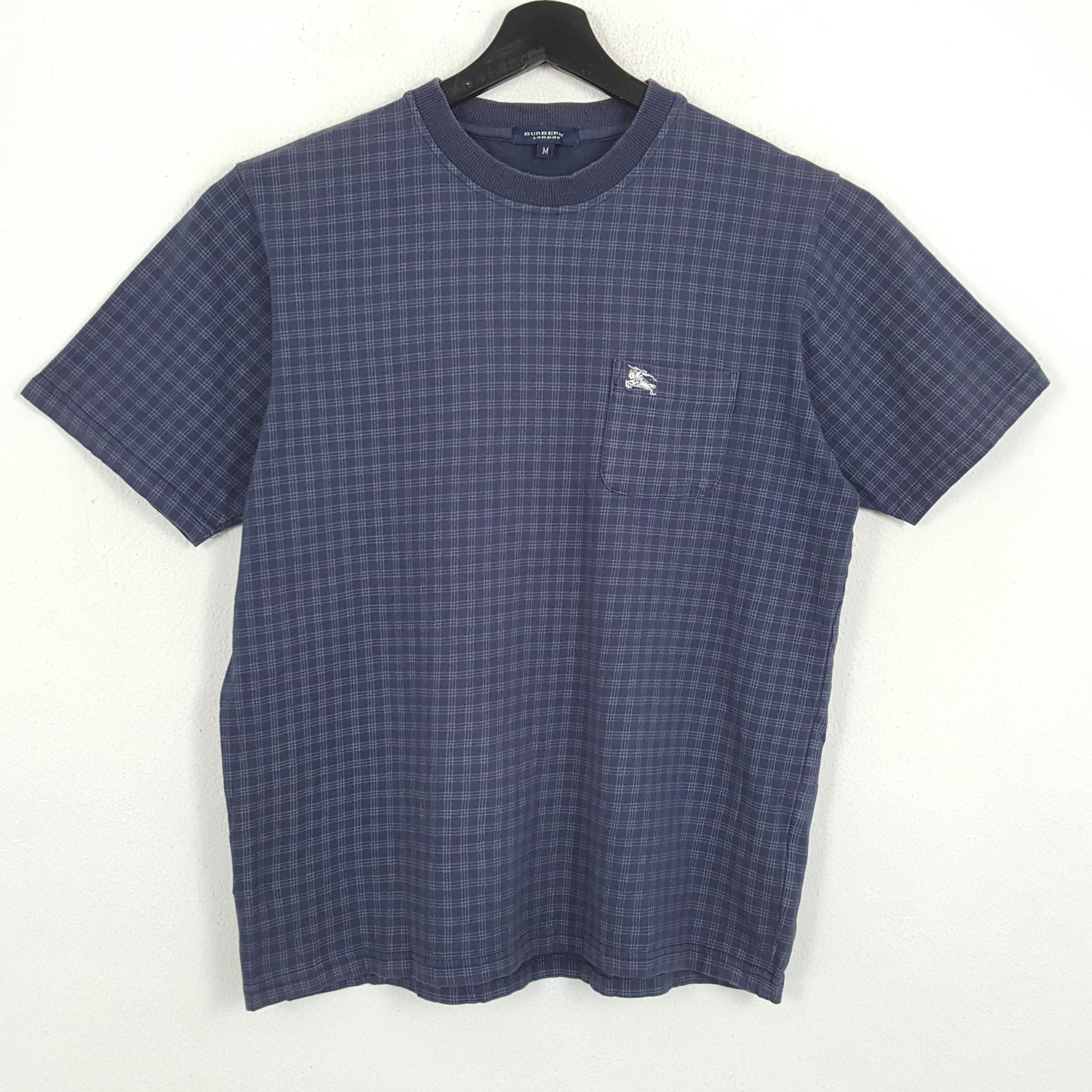 Burberry × Vintage BURBERRY LONDON Small Logo Pocket Design Tshirt Size US L / EU 52-54 / 3 - 1 Thumbnail