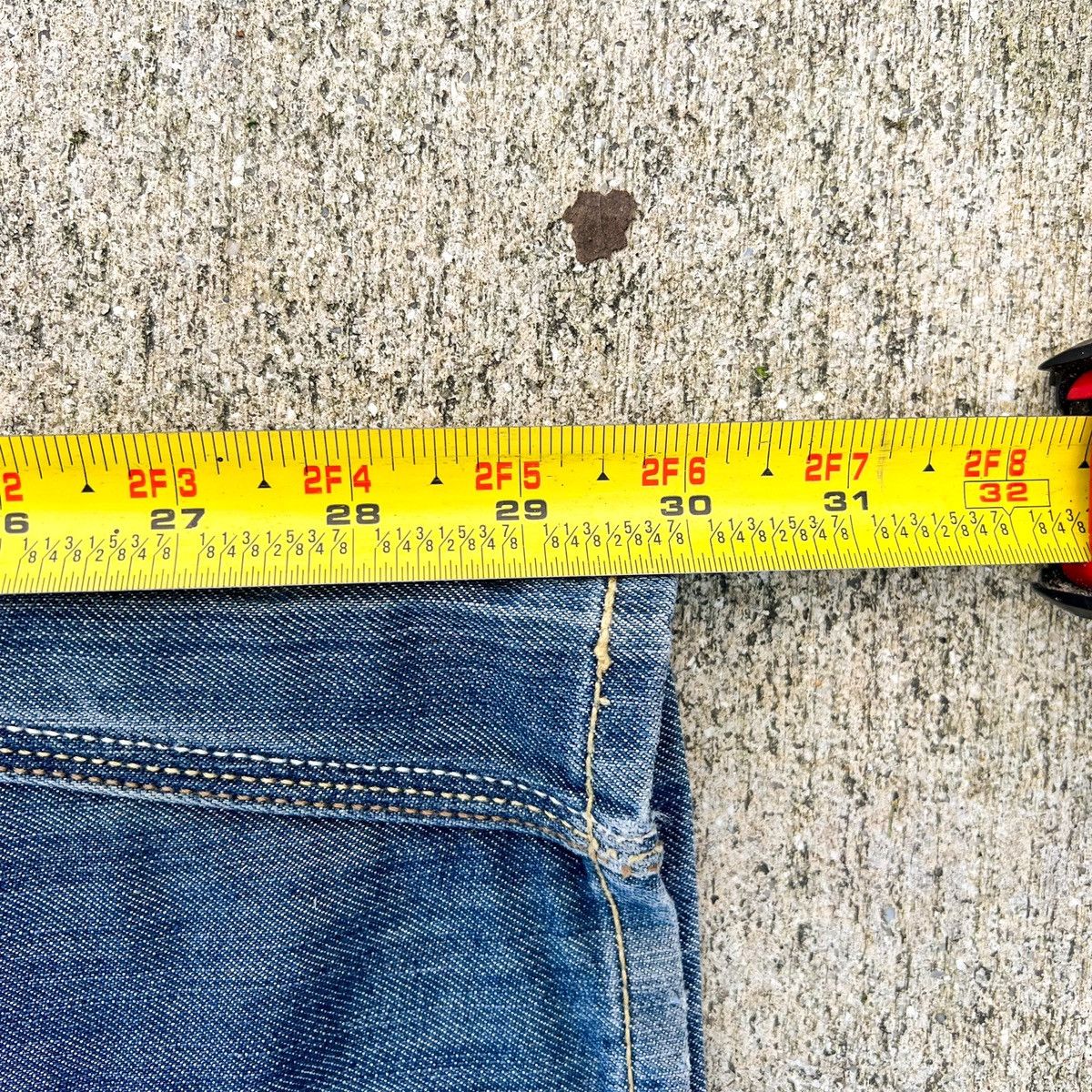 Levi's × Levi's Vintage Clothing Rare Levi’s Button Back Pocket Jeans 37 x 30 Size US 37 - 13 Thumbnail
