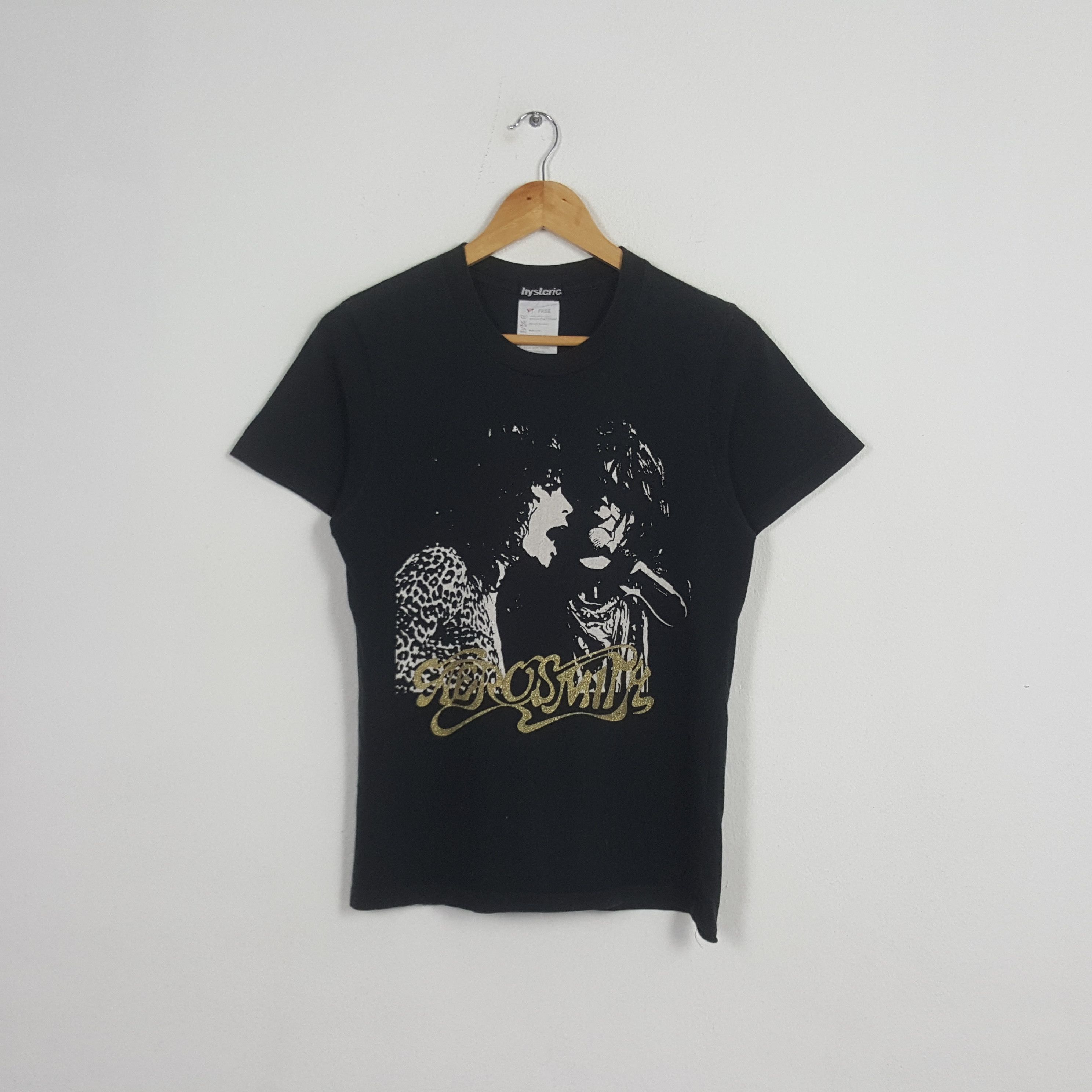 Band Tees × Hysteric Glamour × Vintage Vintage Hyesteric Glamour X Aerosmith Japanese Brand Tshirt Size US S / EU 44-46 / 1 - 1 Thumbnail