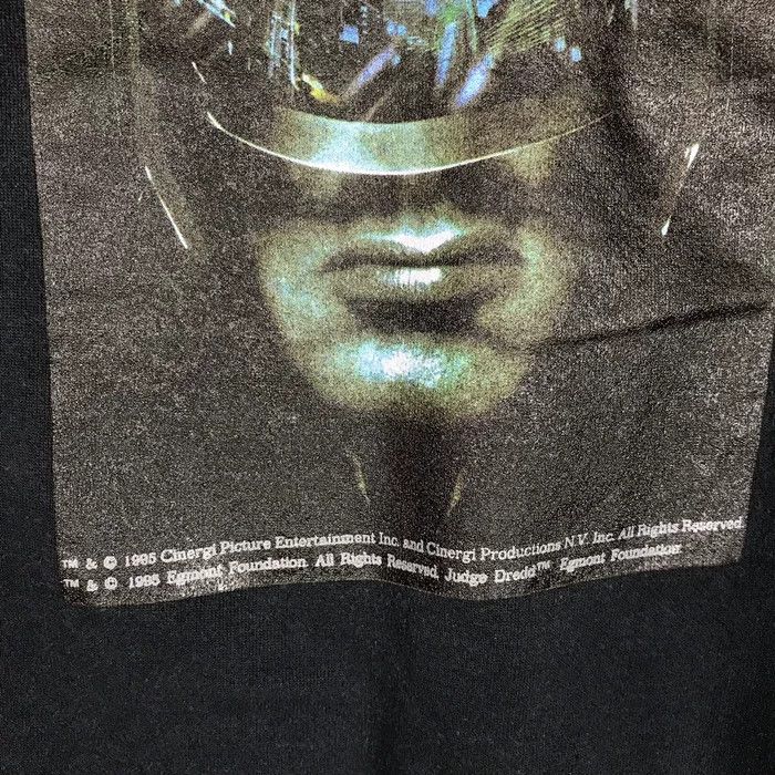 Vintage Vintage 90s JUDGE DREDD Sylvester Stallone Movie Sweatshirt Size US L / EU 52-54 / 3 - 3 Thumbnail