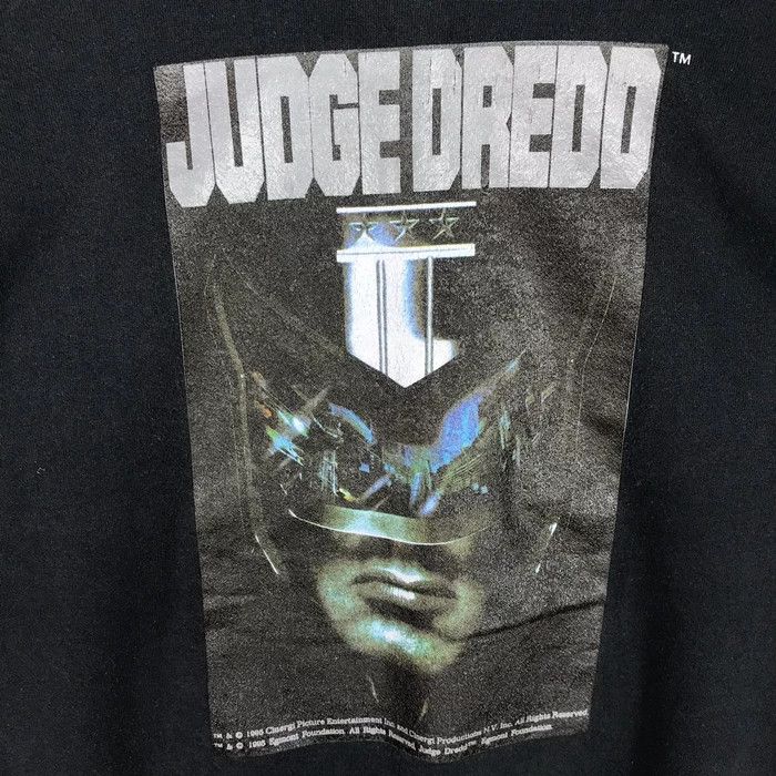 Vintage Vintage 90s JUDGE DREDD Sylvester Stallone Movie Sweatshirt Size US L / EU 52-54 / 3 - 2 Thumbnail