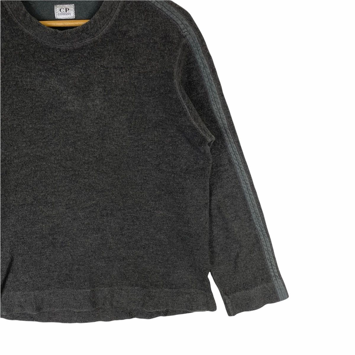 C.P. Company Vintage CP COMPANY C.P Sportswear Plain Grey Sweatshirt Size US L / EU 52-54 / 3 - 3 Thumbnail