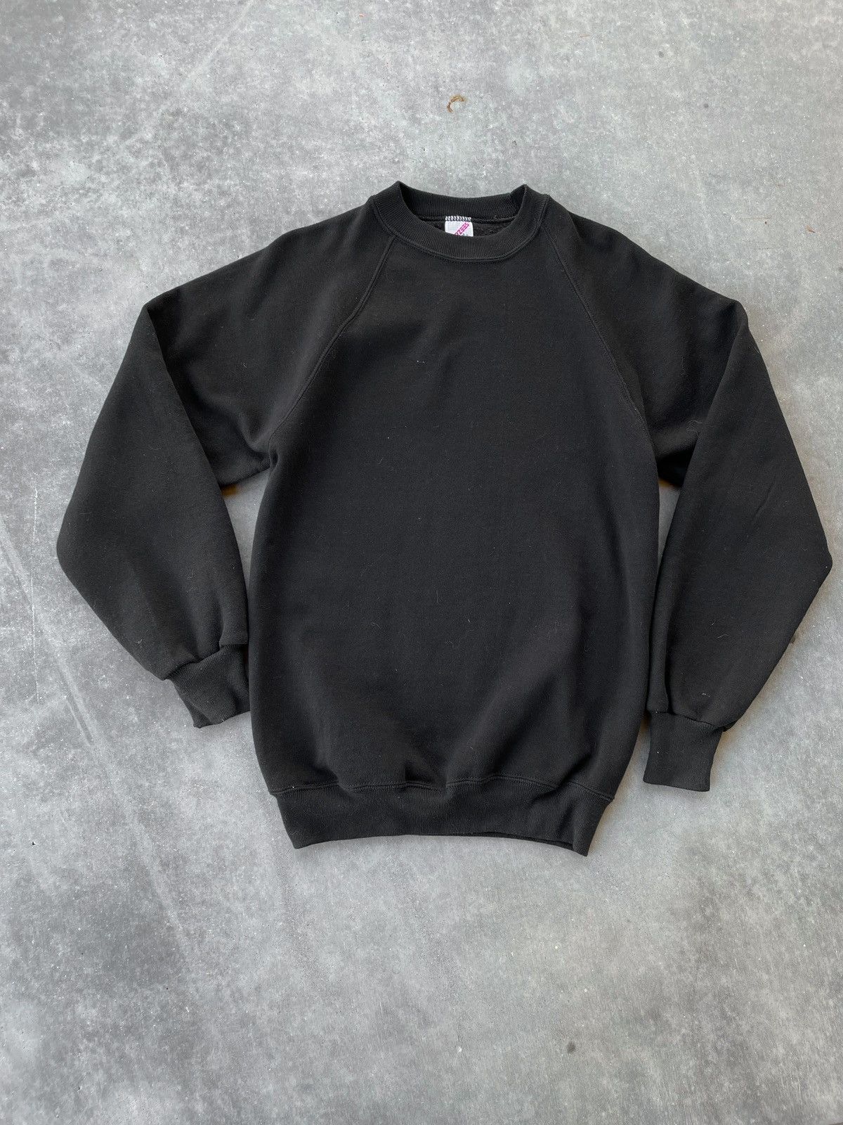 VINTAGE Fruit of the Loom Sweatshirt Men Large Black Tiger