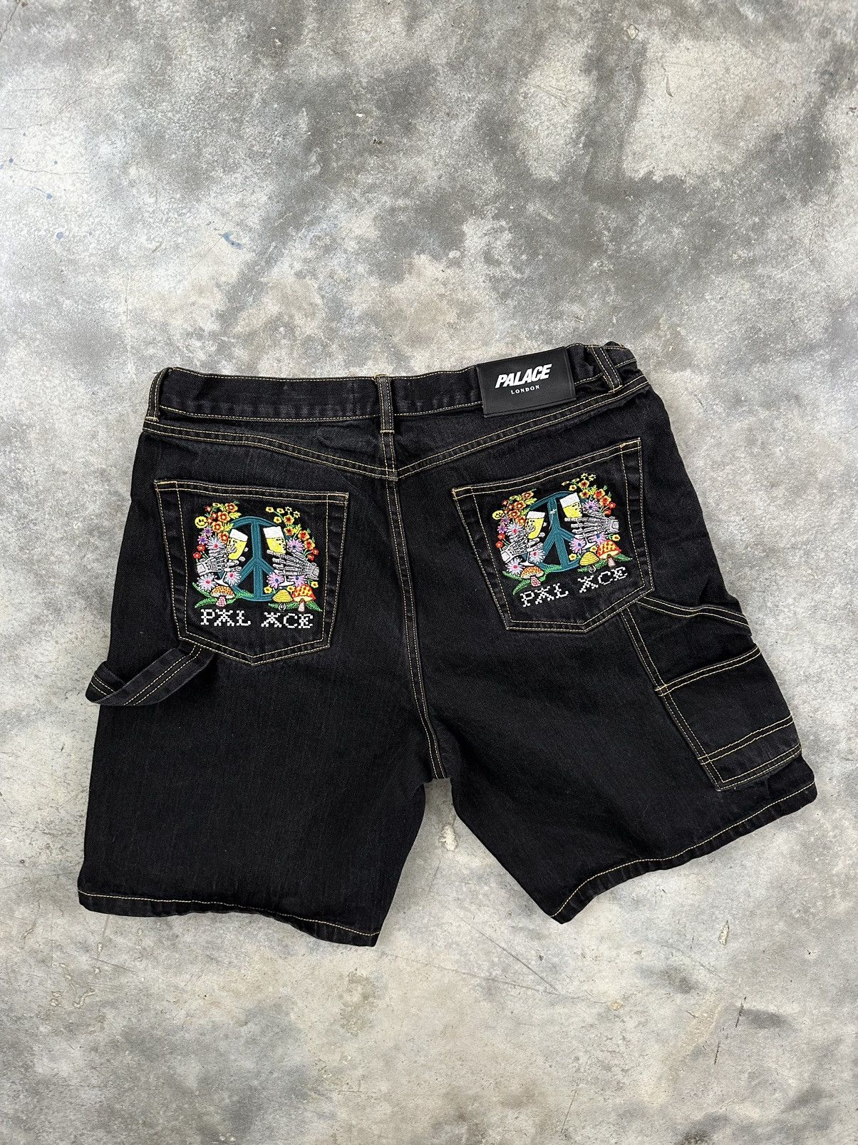 Palace Palace Skateboards Hippy Salute Denim Embroidered Shorts 34 