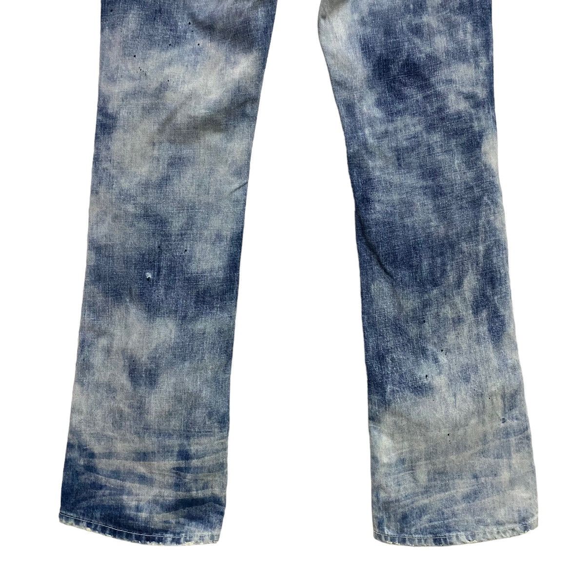In The Attic IN THE ATTIC Acid Washed Denim Flare Jeans Size US 33 - 14 Thumbnail