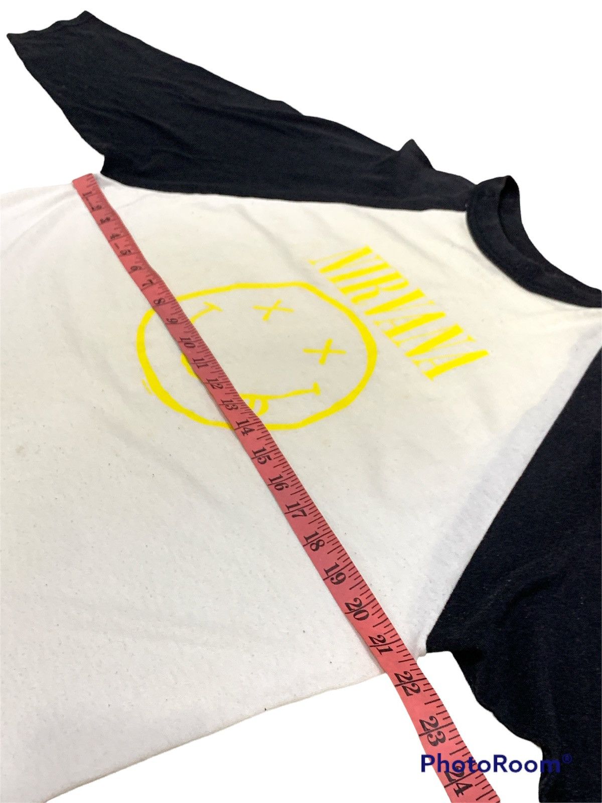 Band Tees VINTAGE 2003 NIRVANA RAGLAN SHIRT DISTRESSED Size US L / EU 52-54 / 3 - 3 Thumbnail