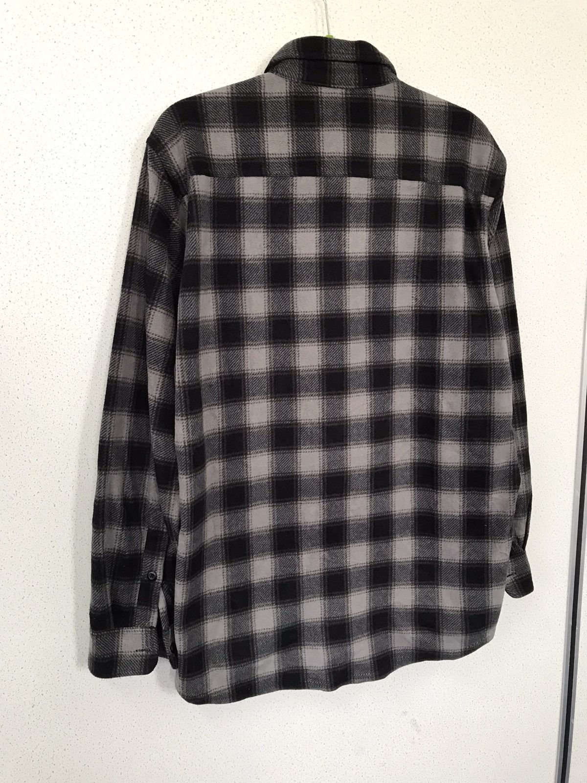 Flannel Uniqlo Fleece Flannel Shirt Size US L / EU 52-54 / 3 - 5 Thumbnail