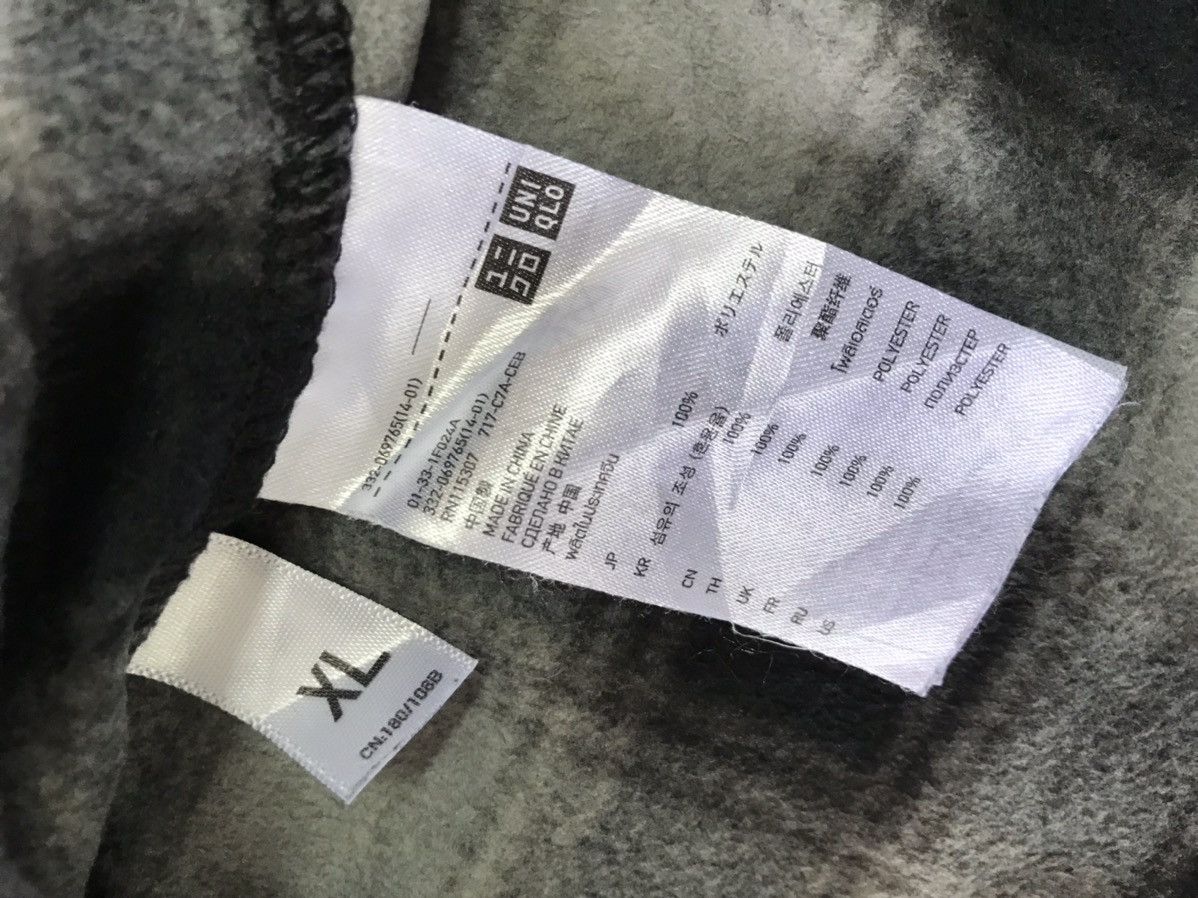 Flannel Uniqlo Fleece Flannel Shirt Size US L / EU 52-54 / 3 - 11 Thumbnail