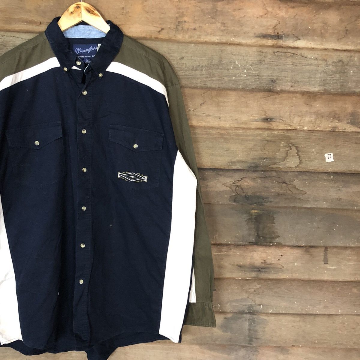 Wrangler Wrangler navajo embroidered Blue Button Up Tshirt #3712 Size US XL / EU 56 / 4 - 5 Thumbnail