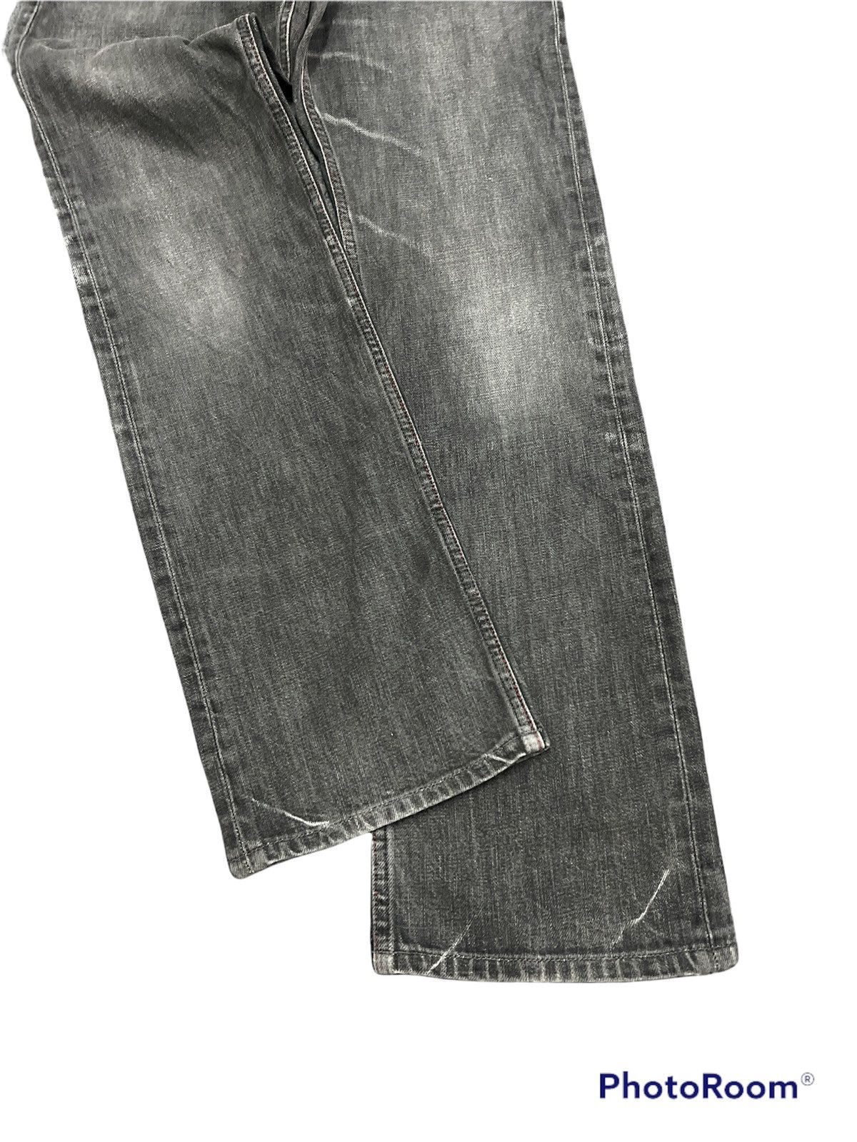 Japanese Brand × Roar × roarguns Japanese Brand Roar Black Wash Gun Style Flared Pants Size US 32 / EU 48 - 5 Thumbnail