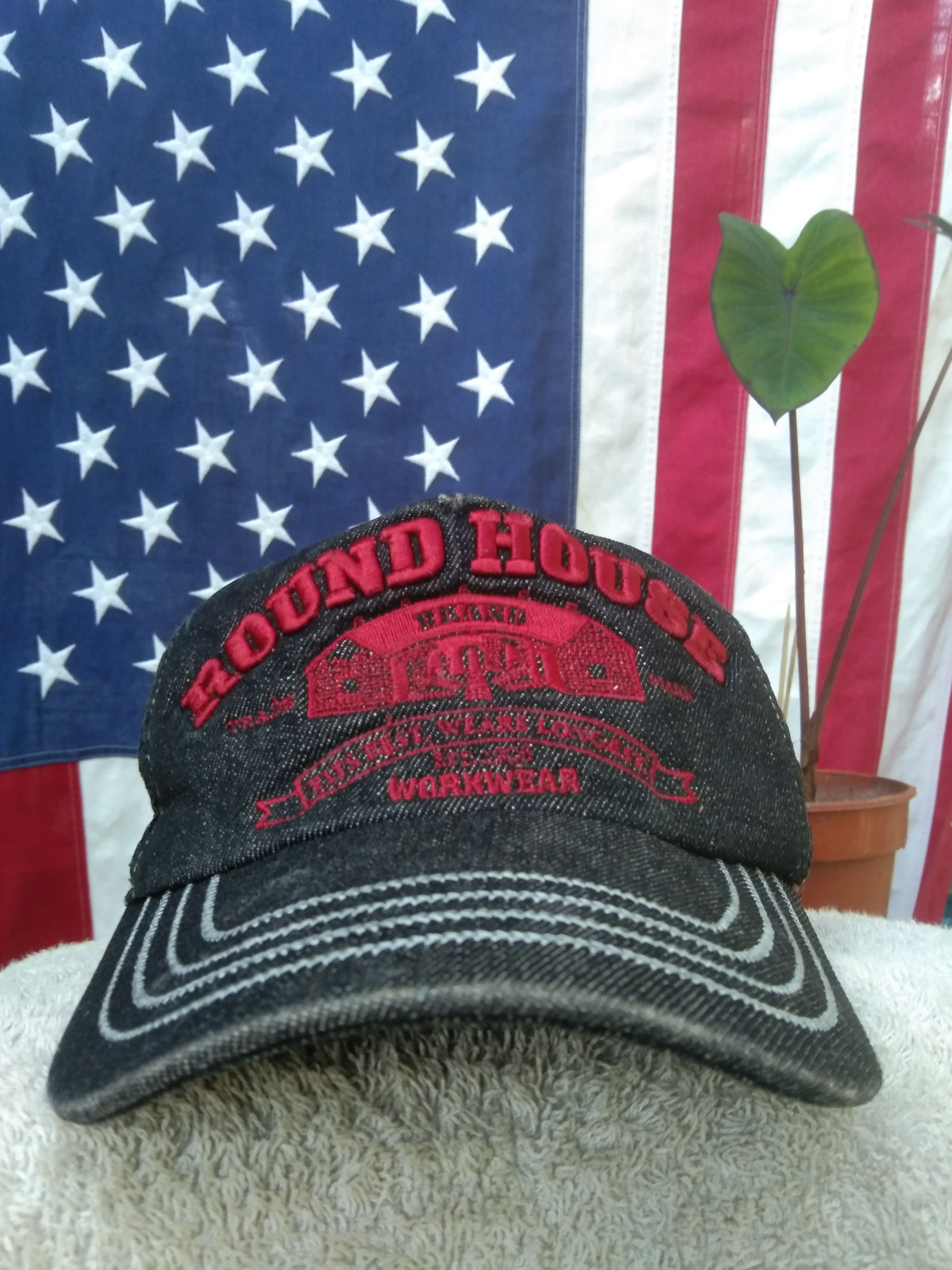 Vintage VINTAGEWORKWEAR 🔥🔥 ROUND HOUSE WORKWEAR TRUCKER HAT Size ONE SIZE - 1 Thumbnail