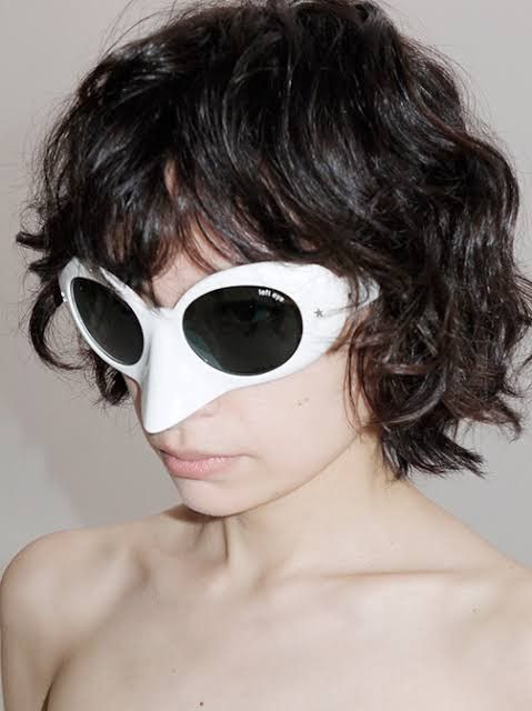 Eyevan 7285 × Takahiromiyashita The Soloist. The Soloist x EYEVAN “Listen to the Glasses” nose shades Size ONE SIZE - 5 Thumbnail