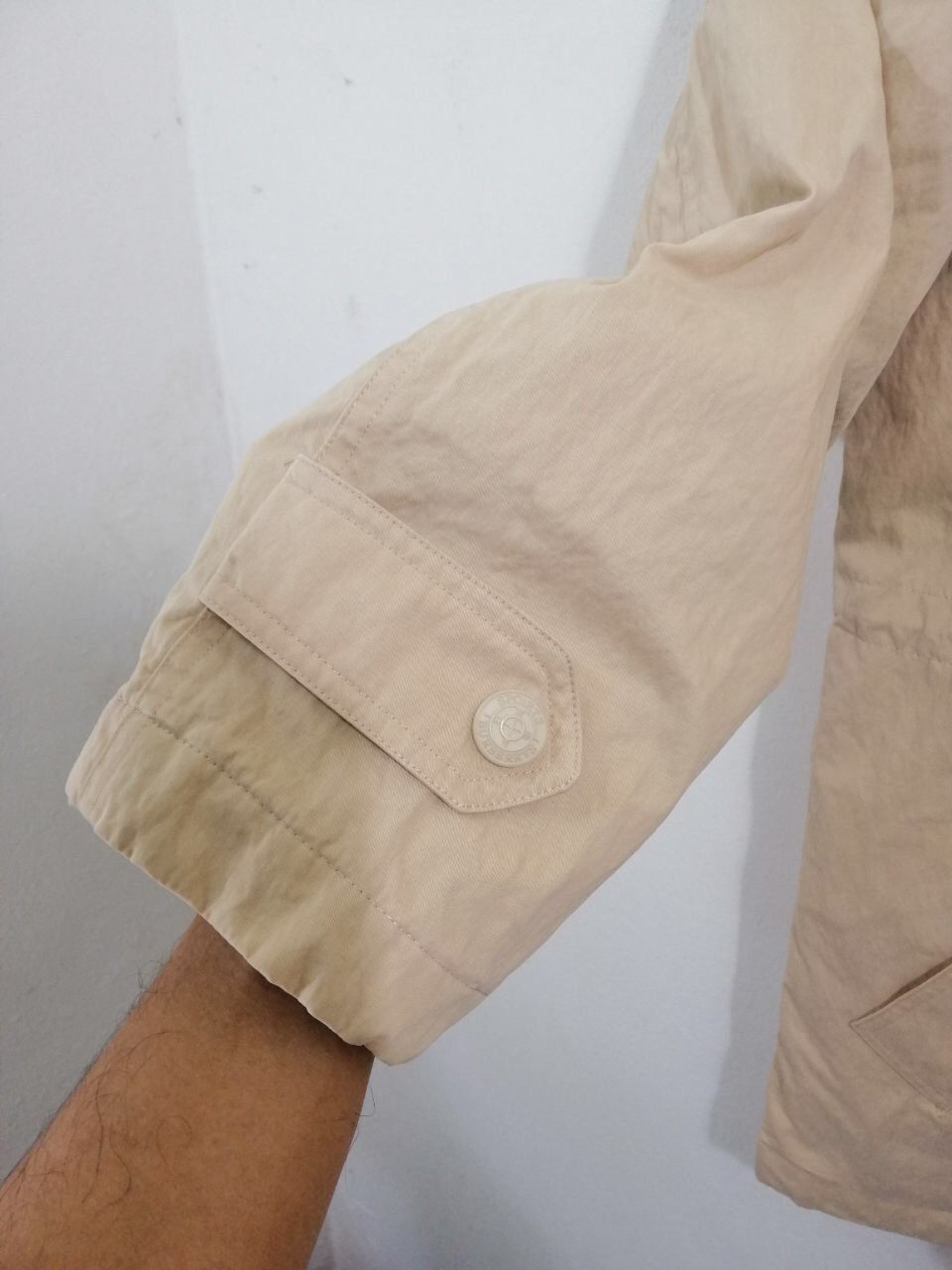 Burberry BURBERRY Parka Jacket Small Logo Design Light Color Design Size US L / EU 52-54 / 3 - 8 Thumbnail