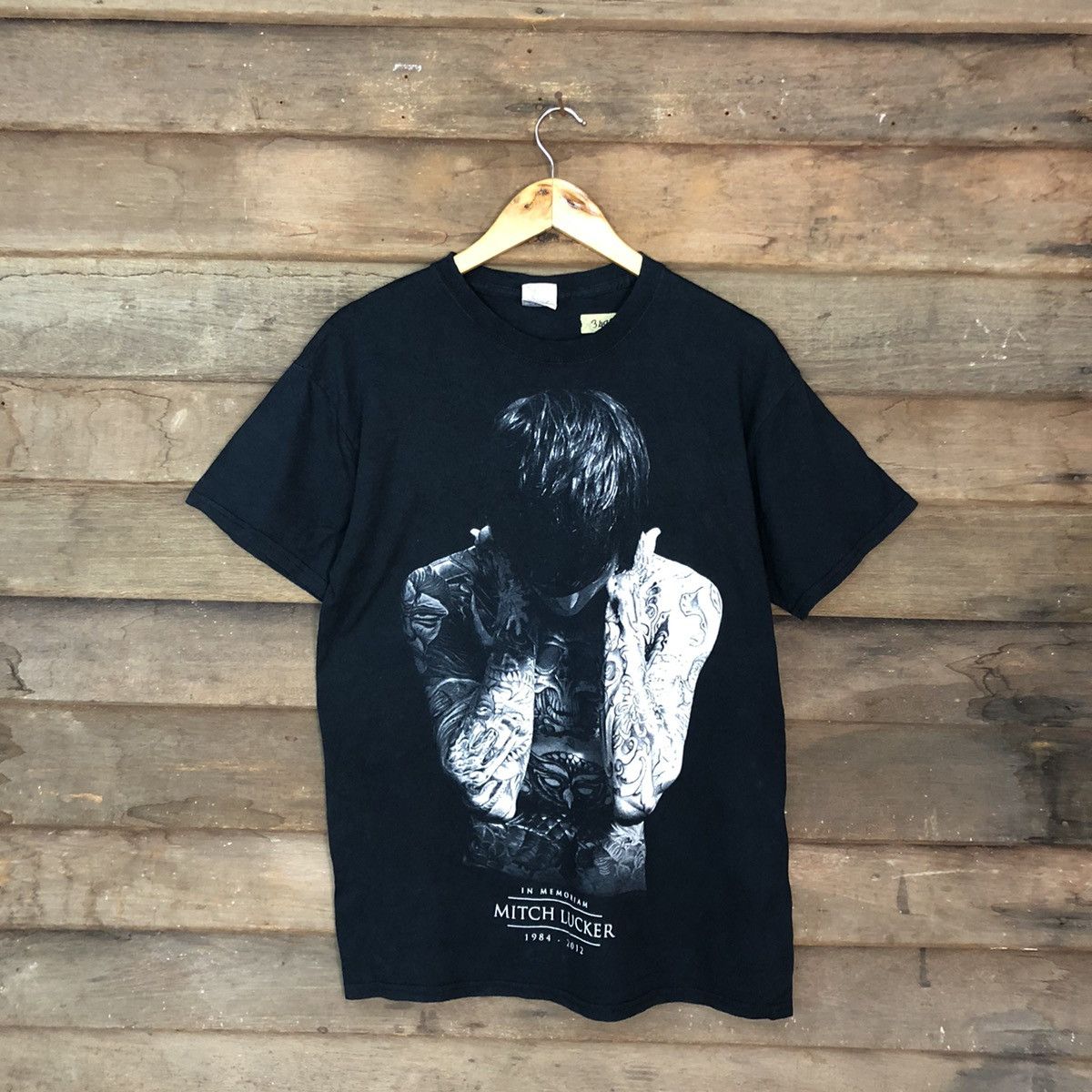 Band Tees Mitch Hucker Black Short Sleeve Tshirt #3492 Size US M / EU 48-50 / 2 - 1 Thumbnail