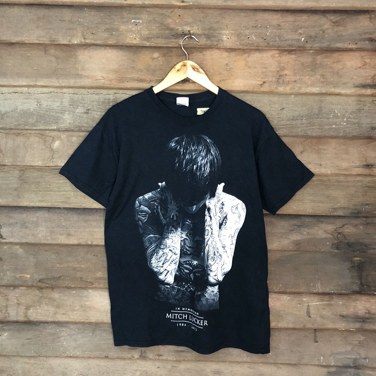 Band Tees Mitch Hucker Black Short Sleeve Tshirt #3492 Size US M / EU 48-50 / 2 - 3 Thumbnail