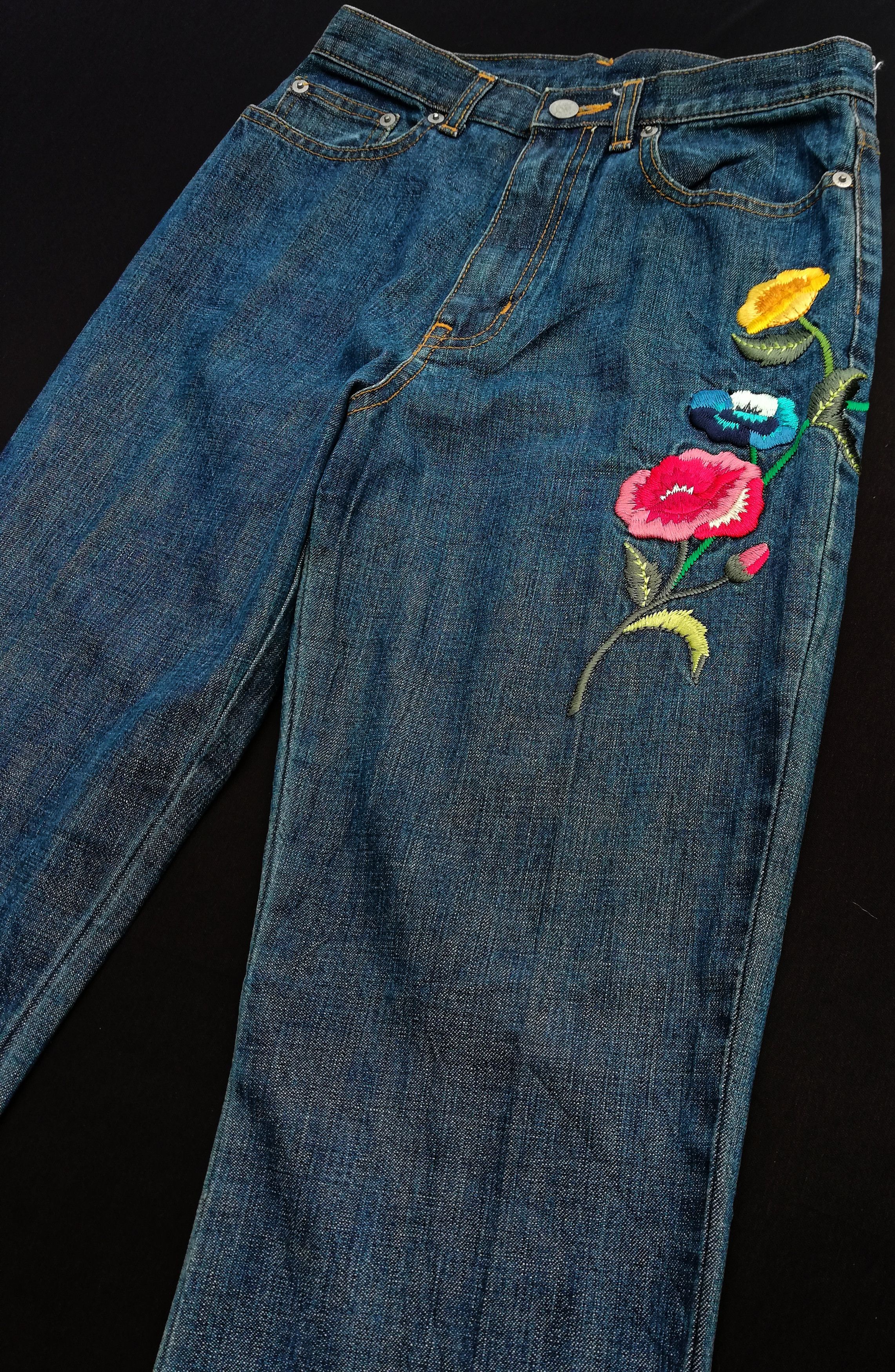 Kenzo 🔥Very Rare Kenzo Jeans Denim Pants Floral Detailing🔥 Size US 27 - 1 Thumbnail