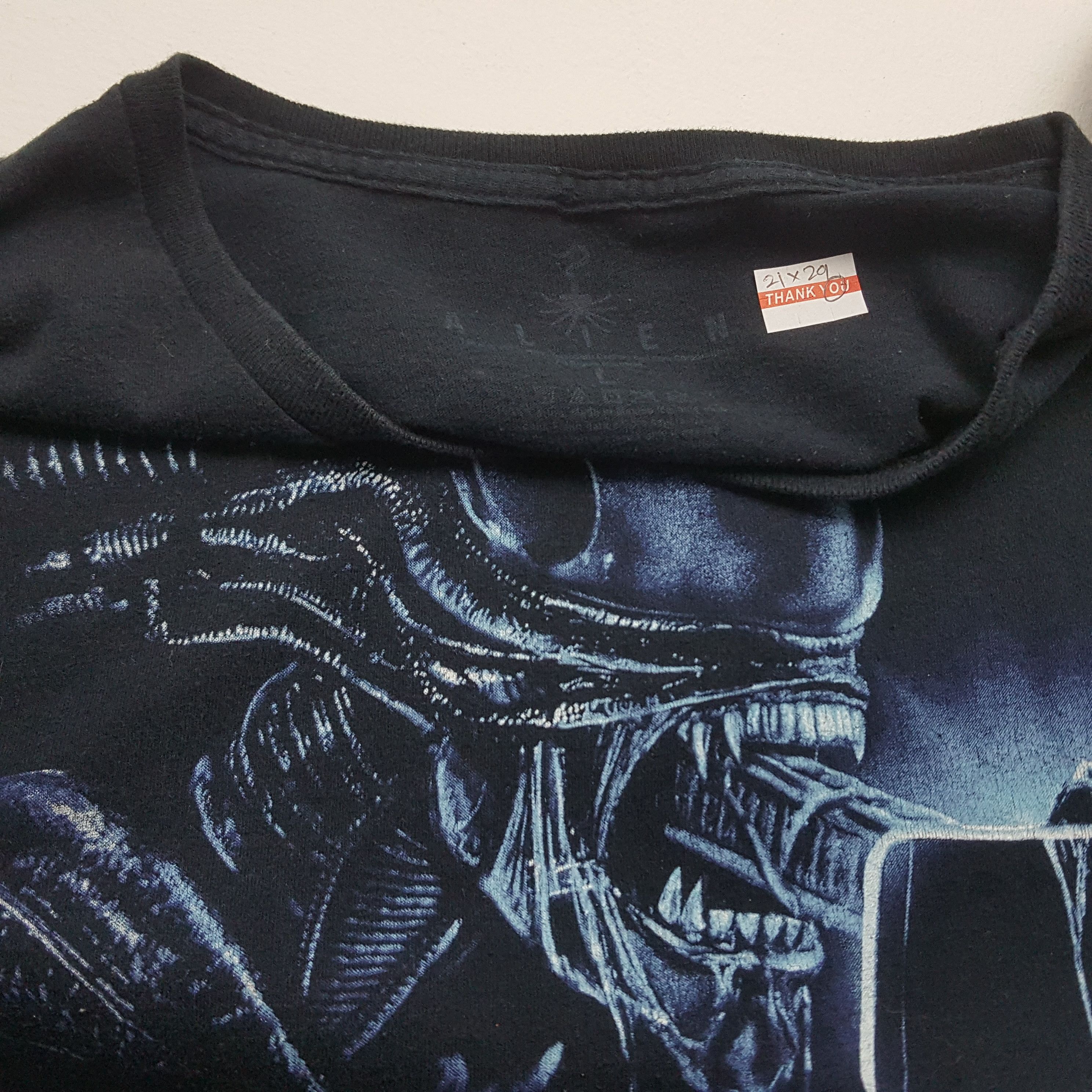 Vintage Vintage Alien X iPhone Parody Horror Movie T-shirt Size US L / EU 52-54 / 3 - 3 Thumbnail