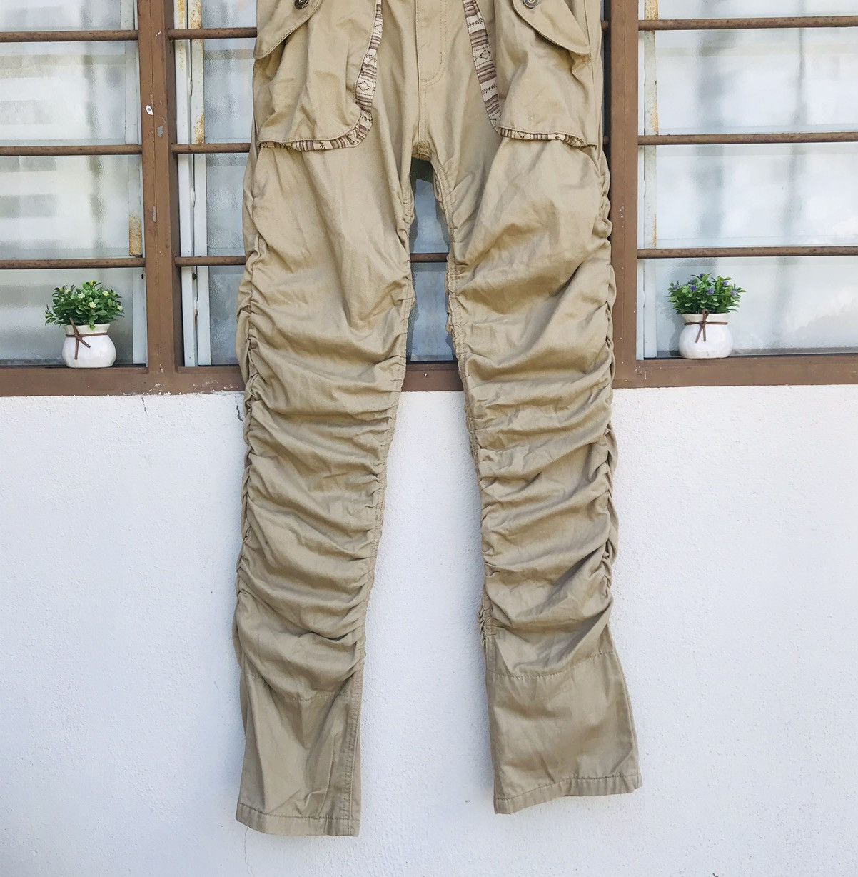 Japanese Brand Heat💥Men wrinkled pant waist 31 undercover style Size US 31 - 2 Thumbnail