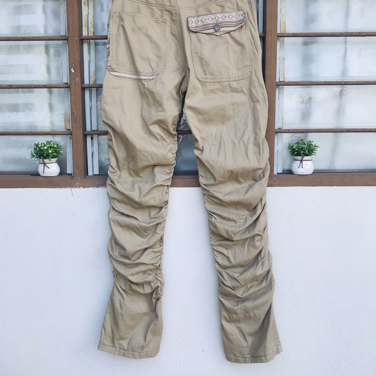 Japanese Brand Heat💥Men wrinkled pant waist 31 undercover style Size US 31 - 8 Thumbnail