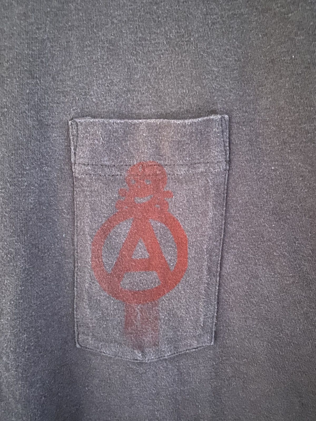 General Research 2007 "Anarchy Mountain" tee Size US S / EU 44-46 / 1 - 4 Thumbnail