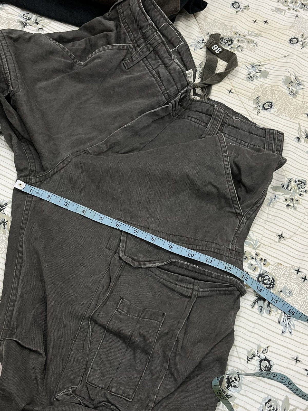 Japanese Brand (A127). REAL CRUSH CLOTHING TACTICAL PANTS Size US 30 / EU 46 - 9 Thumbnail