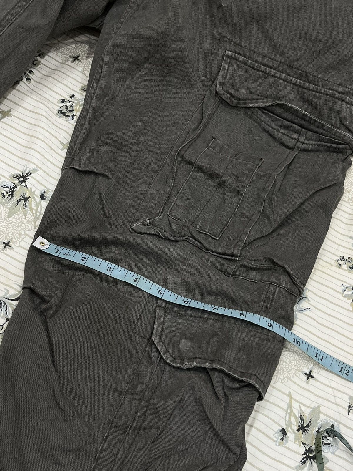 Japanese Brand (A127). REAL CRUSH CLOTHING TACTICAL PANTS Size US 30 / EU 46 - 8 Thumbnail
