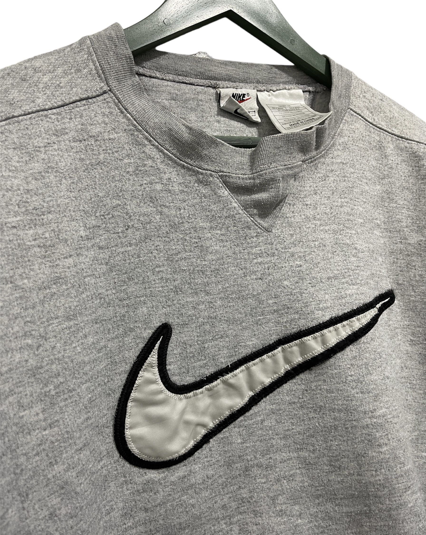Nike Vintage 90s Nike Swoosh Big Logo Boxy Sweatshirt Size US M / EU 48-50 / 2 - 2 Thumbnail