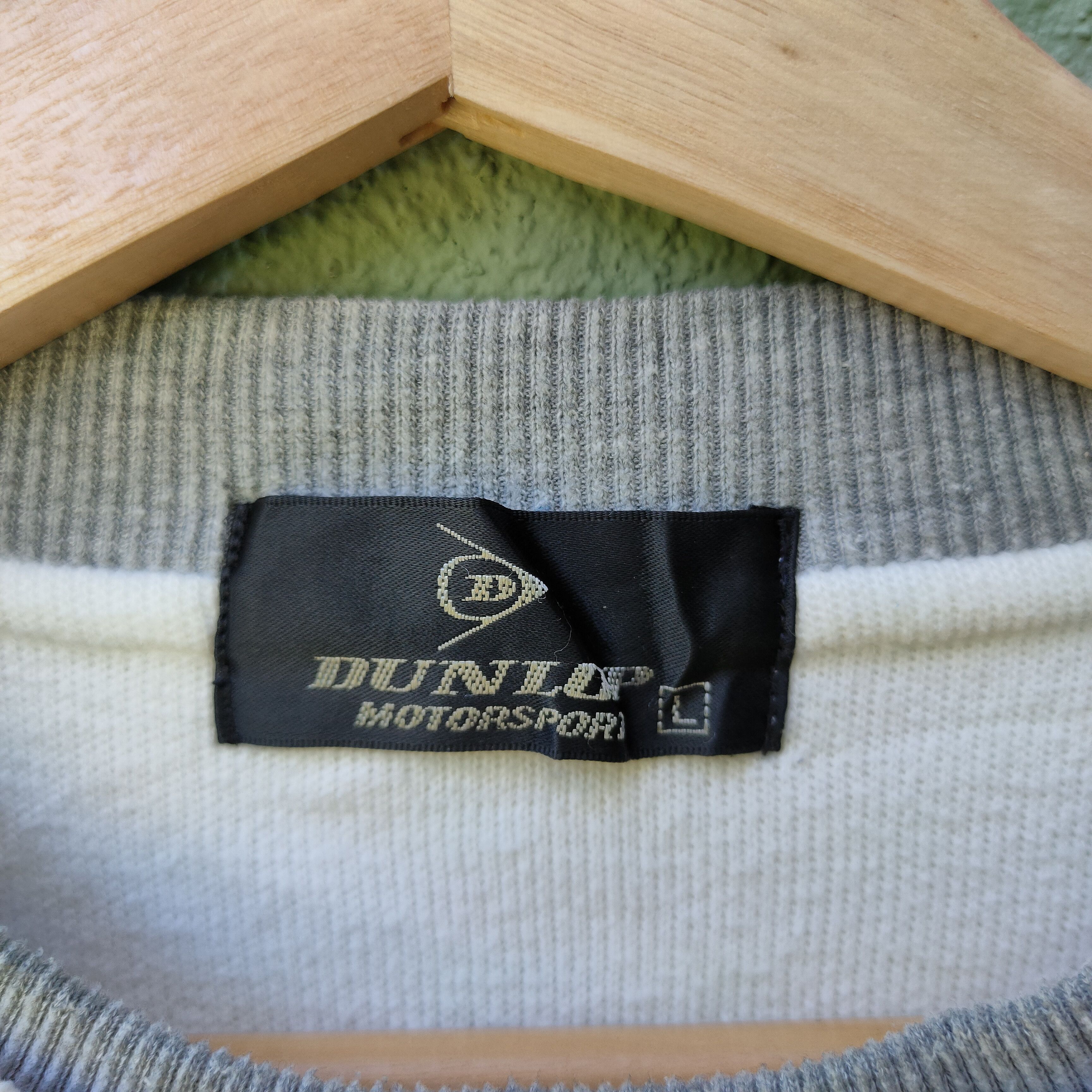 Dunlop Vtg DUNLOP MOTORSPORT INDIVIDUAL Embroidery Logo Sweatshirt Size US L / EU 52-54 / 3 - 6 Thumbnail