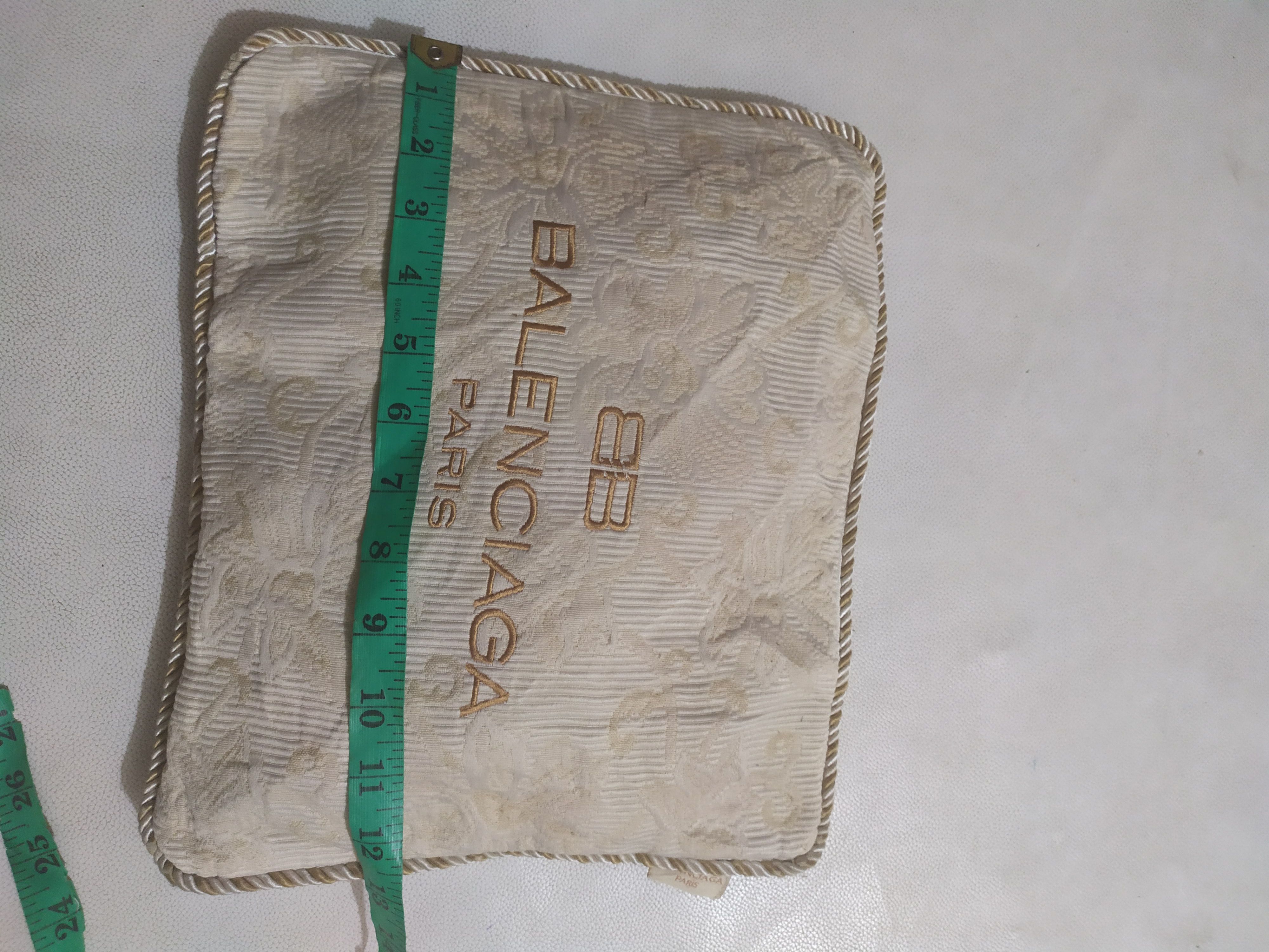 Balenciaga × Vintage Vintage Balenciaga Small Pillow Case Embroidery logo Size ONE SIZE - 6 Thumbnail
