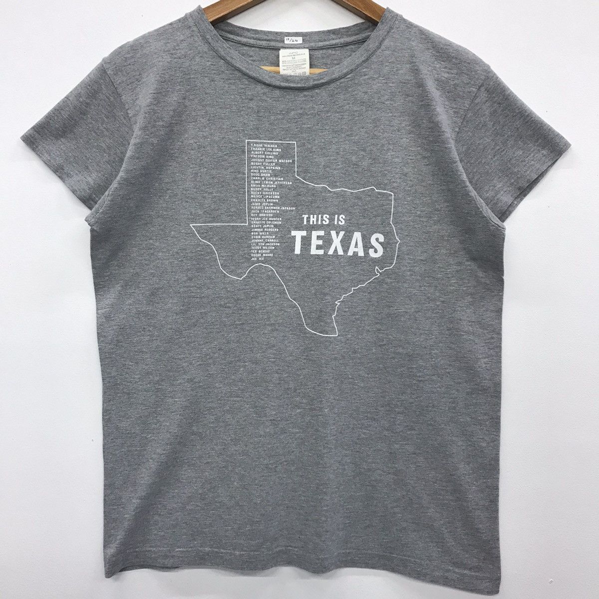 A.P.C. *A.P.C Section musicale branded tees Size US S / EU 44-46 / 1 - 2 Thumbnail