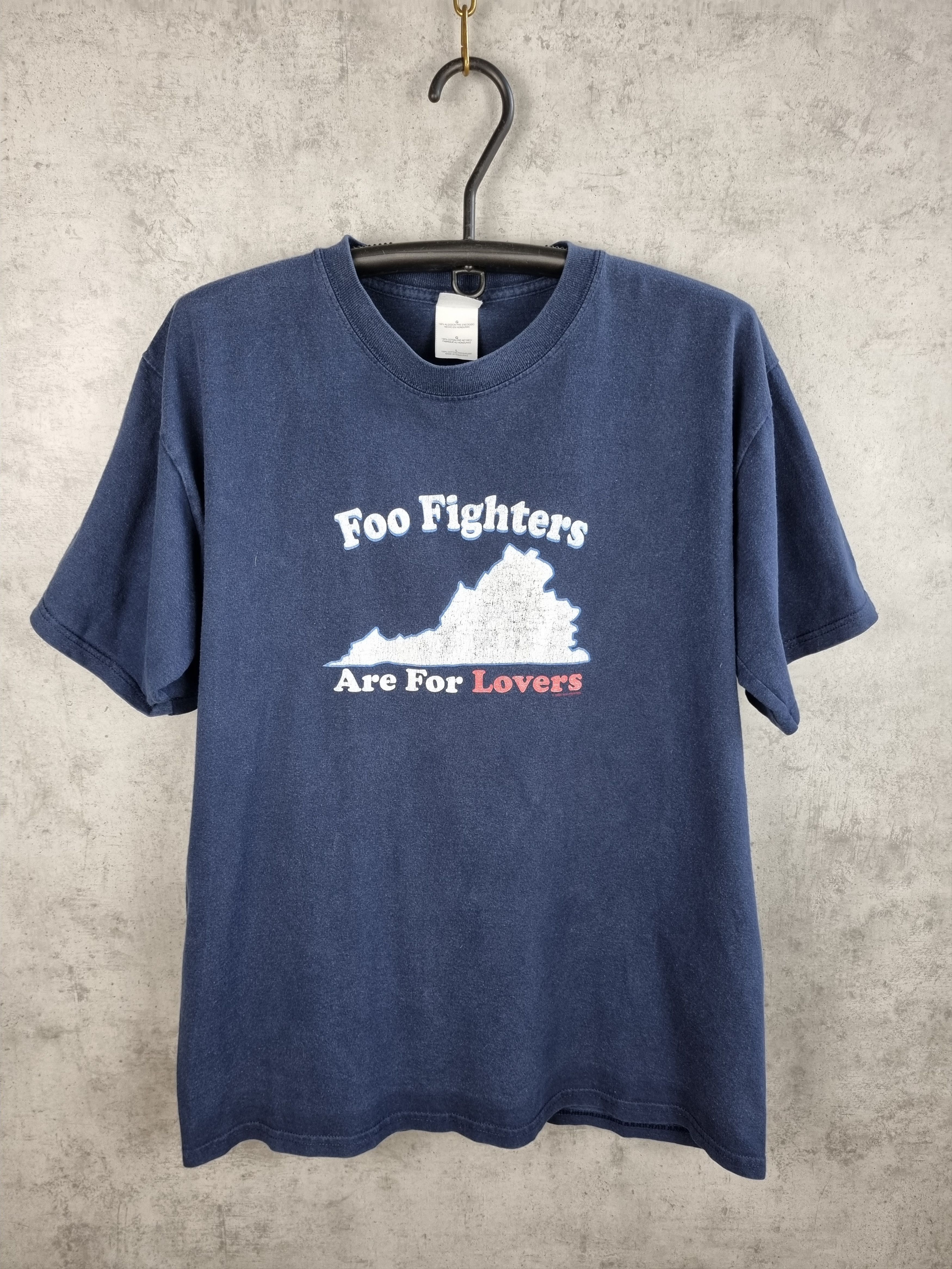 Band Tees Faded 2005 Foo Fighters Are for Lovers Band tee shirt Size US L / EU 52-54 / 3 - 4 Thumbnail
