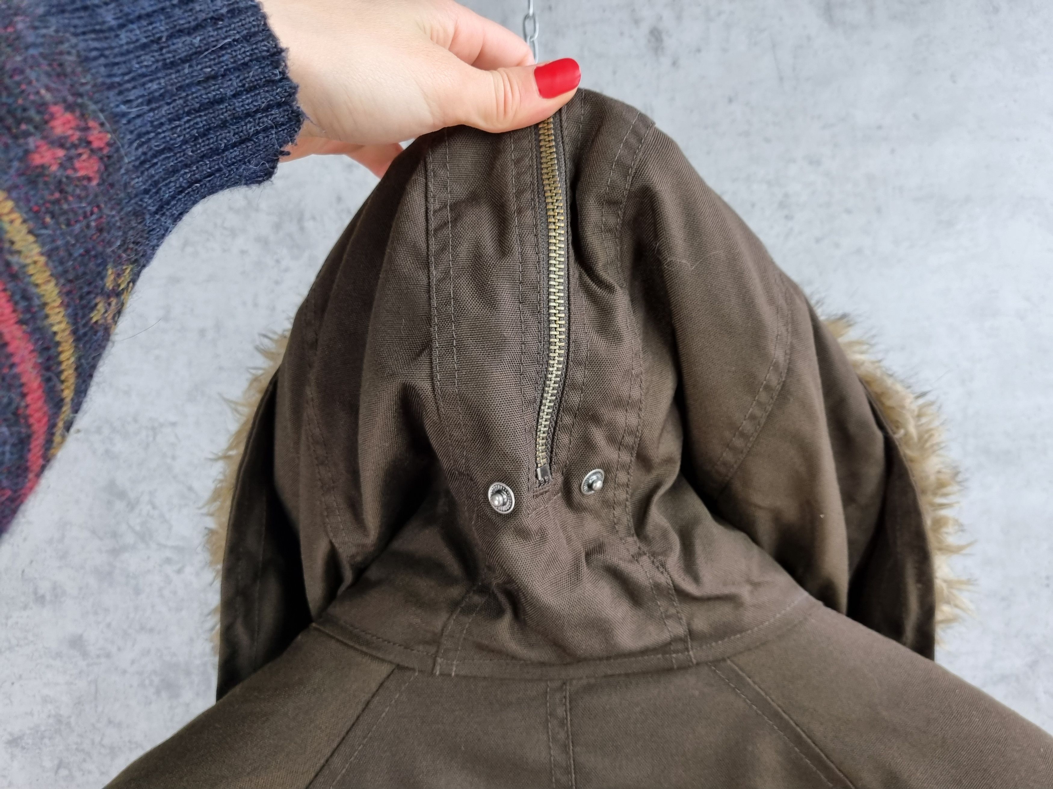 Vintage × Woolrich Woolen Mills 90s Woolrich Thermolite Bomber Fur Hood Vintage Jacket Size L / US 10 / IT 46 - 16 Thumbnail