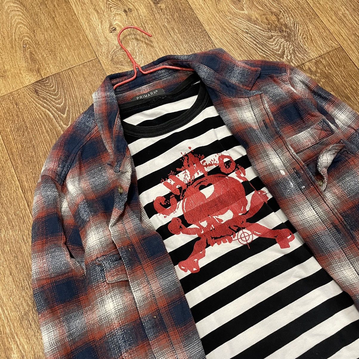 Vintage Vintage 90s Plaid Shirt Oversized Grunge Streetwear Faded XL Size US XL / EU 56 / 4 - 5 Thumbnail