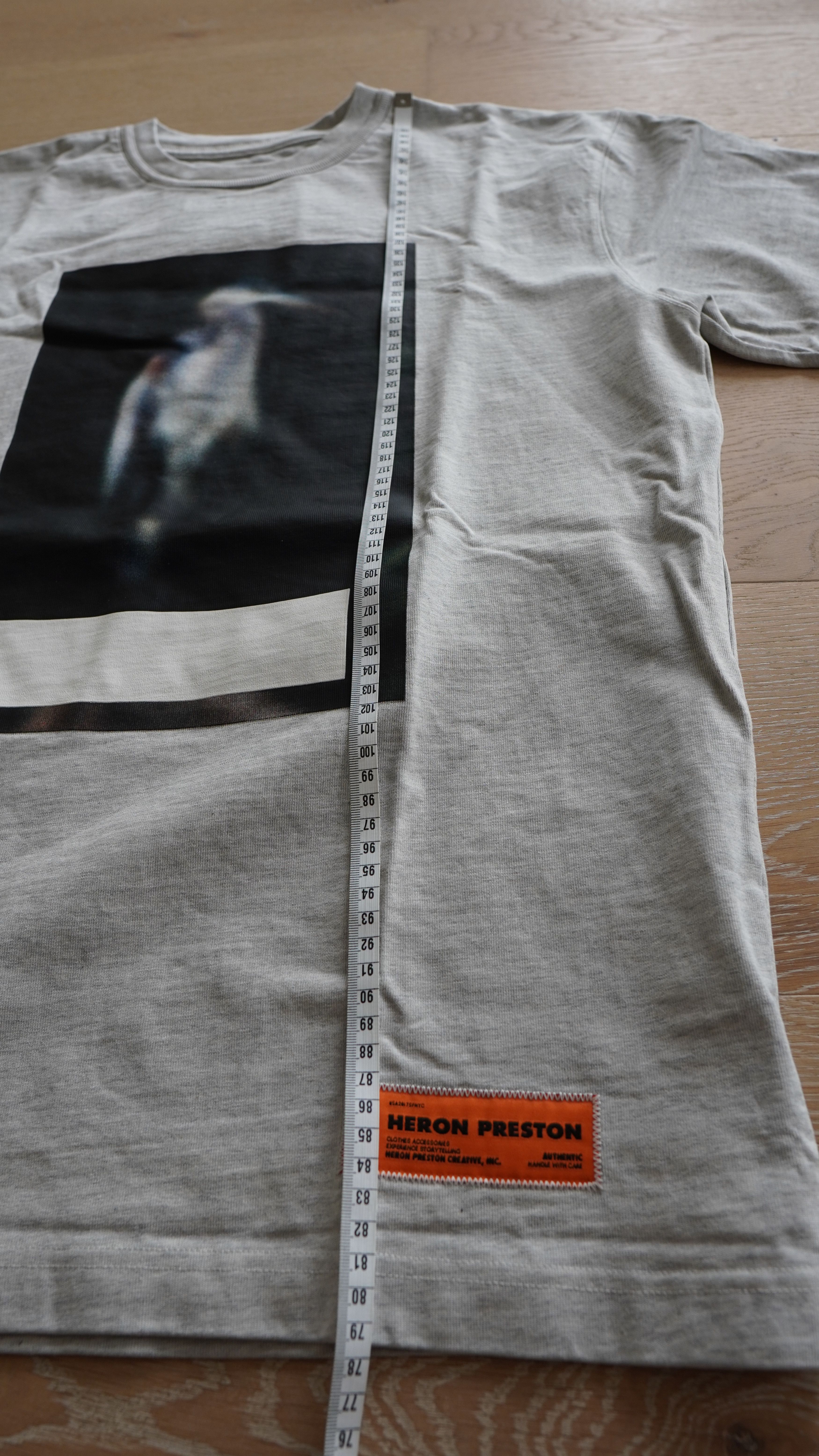 Heron Preston Grey Heron Blurred Graphic T-Shirt Size US M / EU 48-50 / 2 - 6 Thumbnail