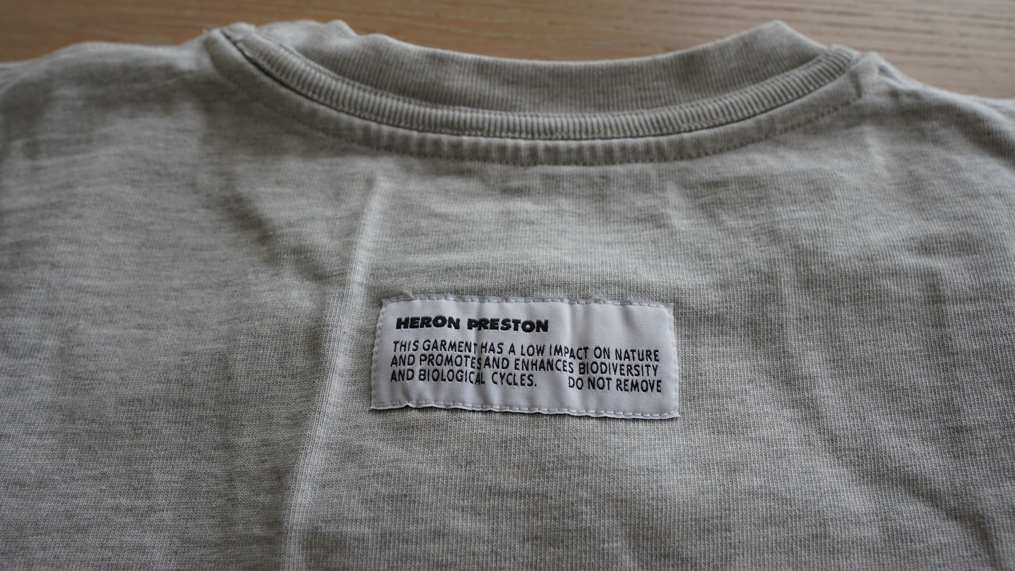 Heron Preston Grey Heron Blurred Graphic T-Shirt Size US M / EU 48-50 / 2 - 4 Thumbnail