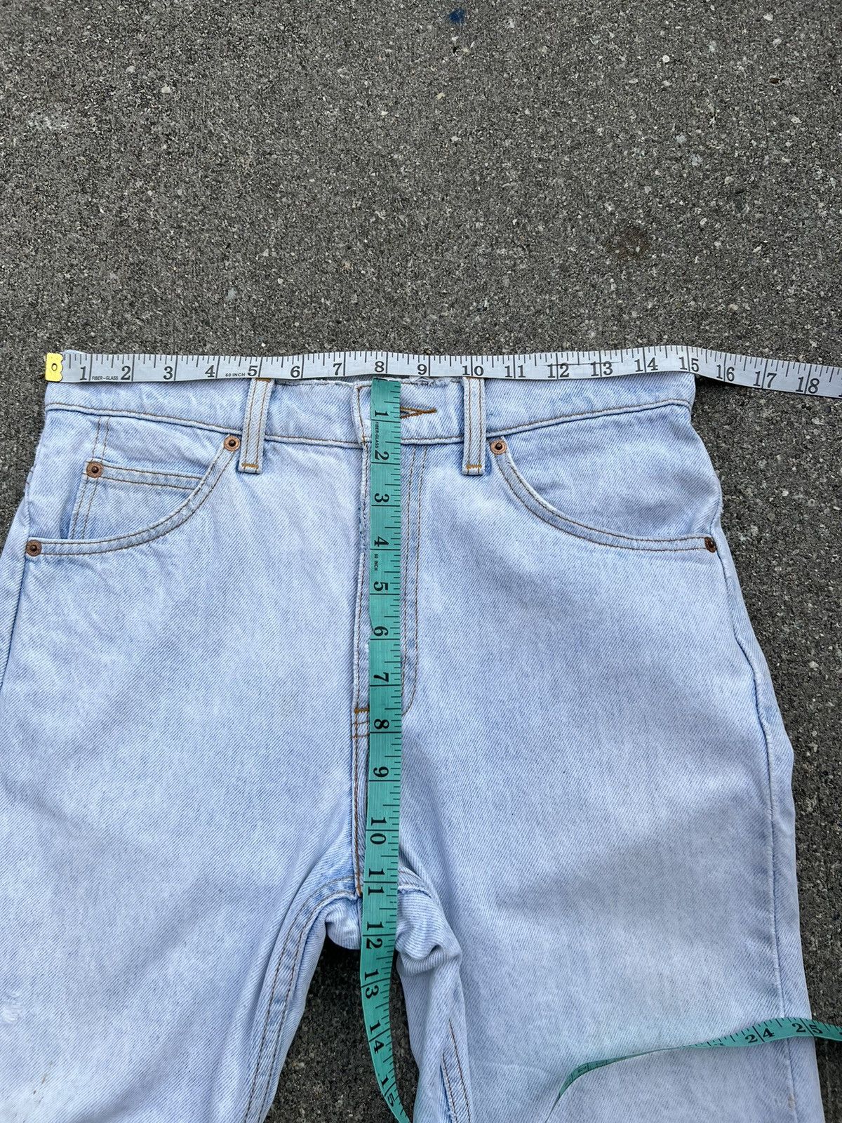 Levi's × Needles × Vintage Vintage 1996 Levi’s 505 Fade Light Blue Stains Denim Jeans Size US 30 / EU 46 - 2 Thumbnail