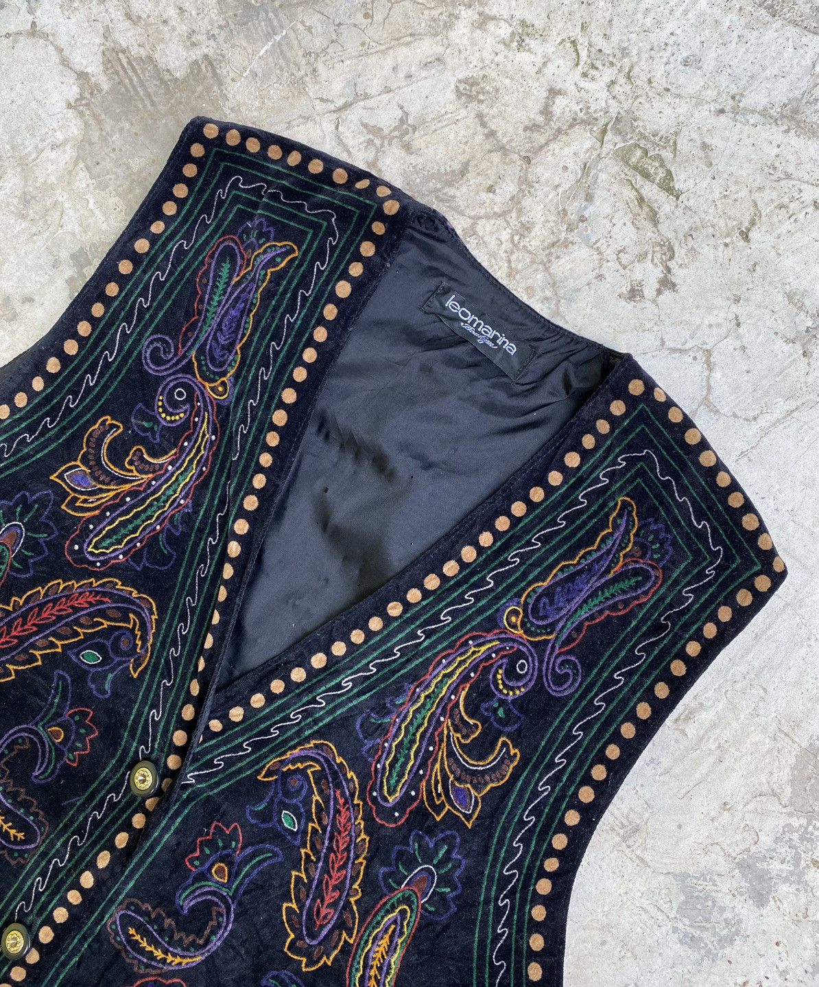Designer × Japanese Brand × Vintage Leomarina Cardigan Embroidery Velveteen Vest Jacket Size US M / EU 48-50 / 2 - 5 Thumbnail