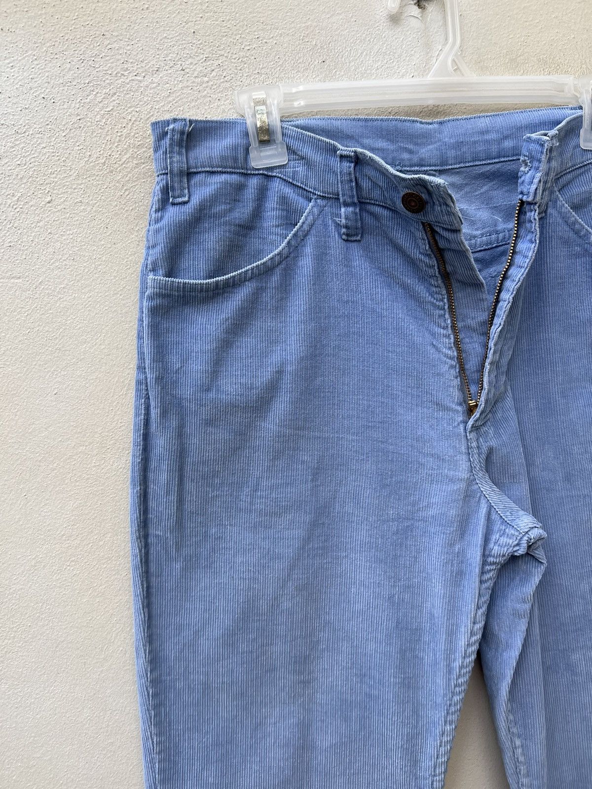 Levi's Vintage 70s Levi’s 646 Fade Light Blue Corduroy Flare Jeans Size US 33 - 8 Thumbnail