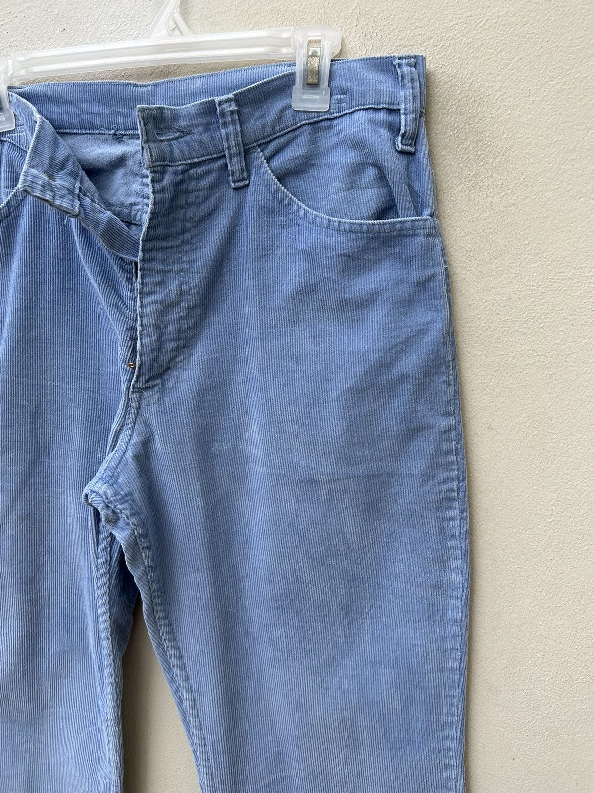 Levi's Vintage 70s Levi’s 646 Fade Light Blue Corduroy Flare Jeans Size US 33 - 12 Thumbnail