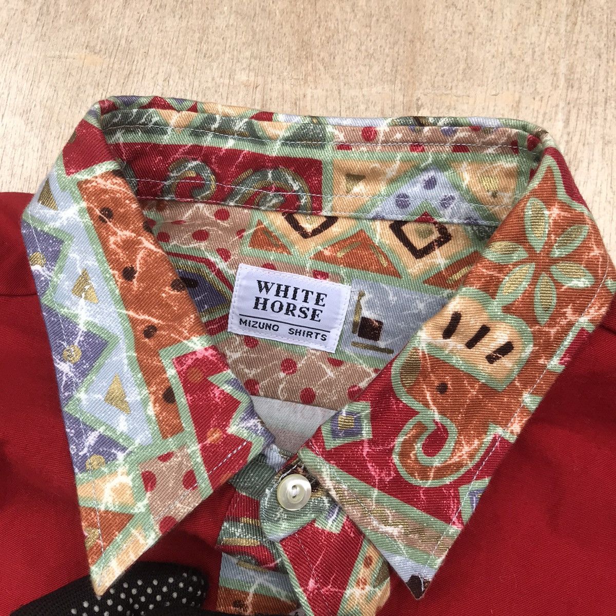 Japanese Brand White horse art multicolor western pearlsnap buttom Size US L / EU 52-54 / 3 - 6 Thumbnail