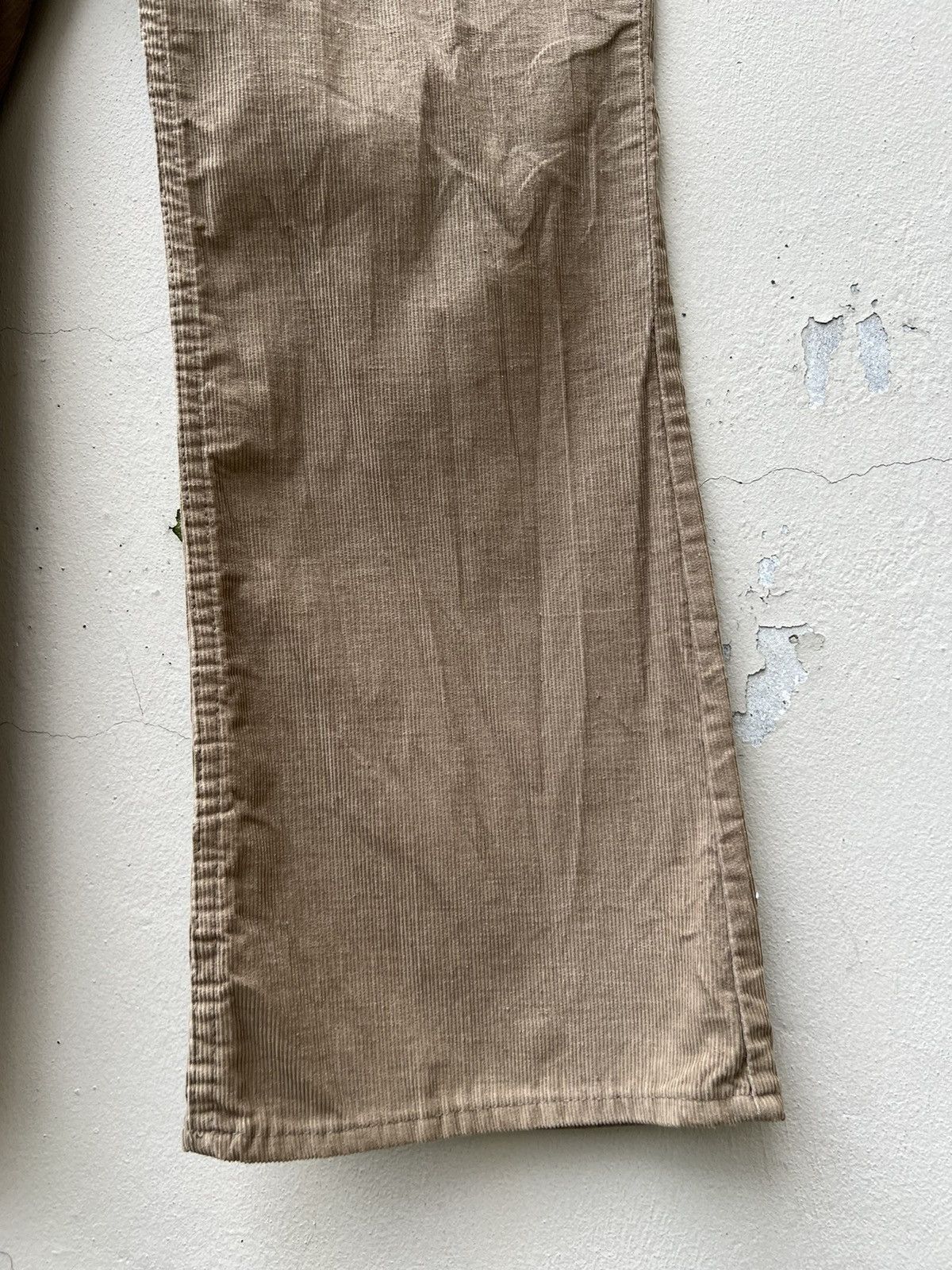 Levi's Vintage 70s Levi’s 646 Talon 42 Zip Corduroy Flare Jeans Size US 32 / EU 48 - 13 Thumbnail