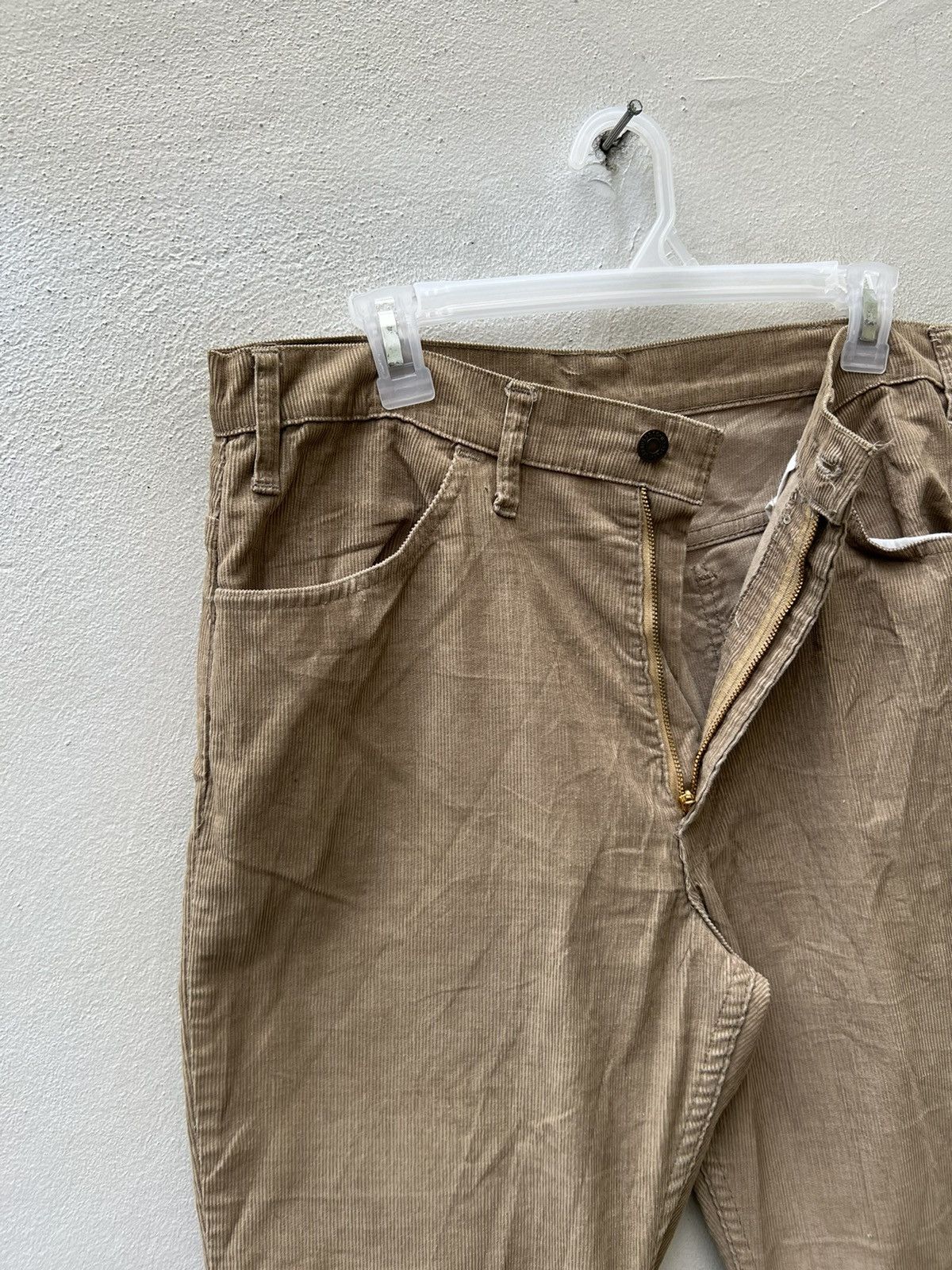 Levi's Vintage 70s Levi’s 646 Talon 42 Zip Corduroy Flare Jeans Size US 32 / EU 48 - 9 Thumbnail