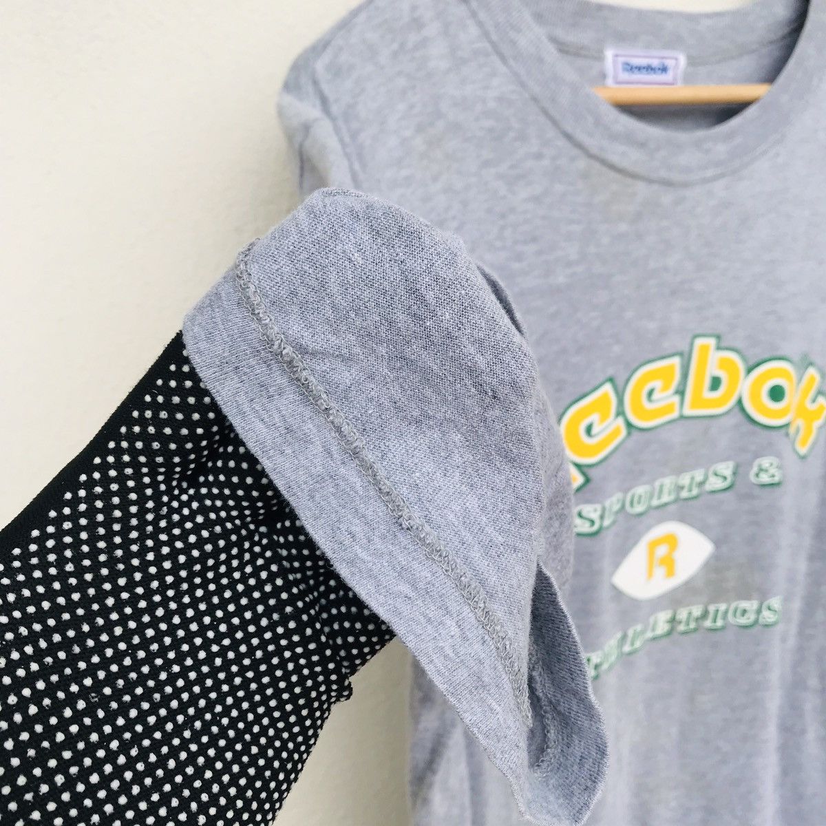 Reebok Vintage 80s Reebok Big Logo single stitch Size US M / EU 48-50 / 2 - 5 Thumbnail