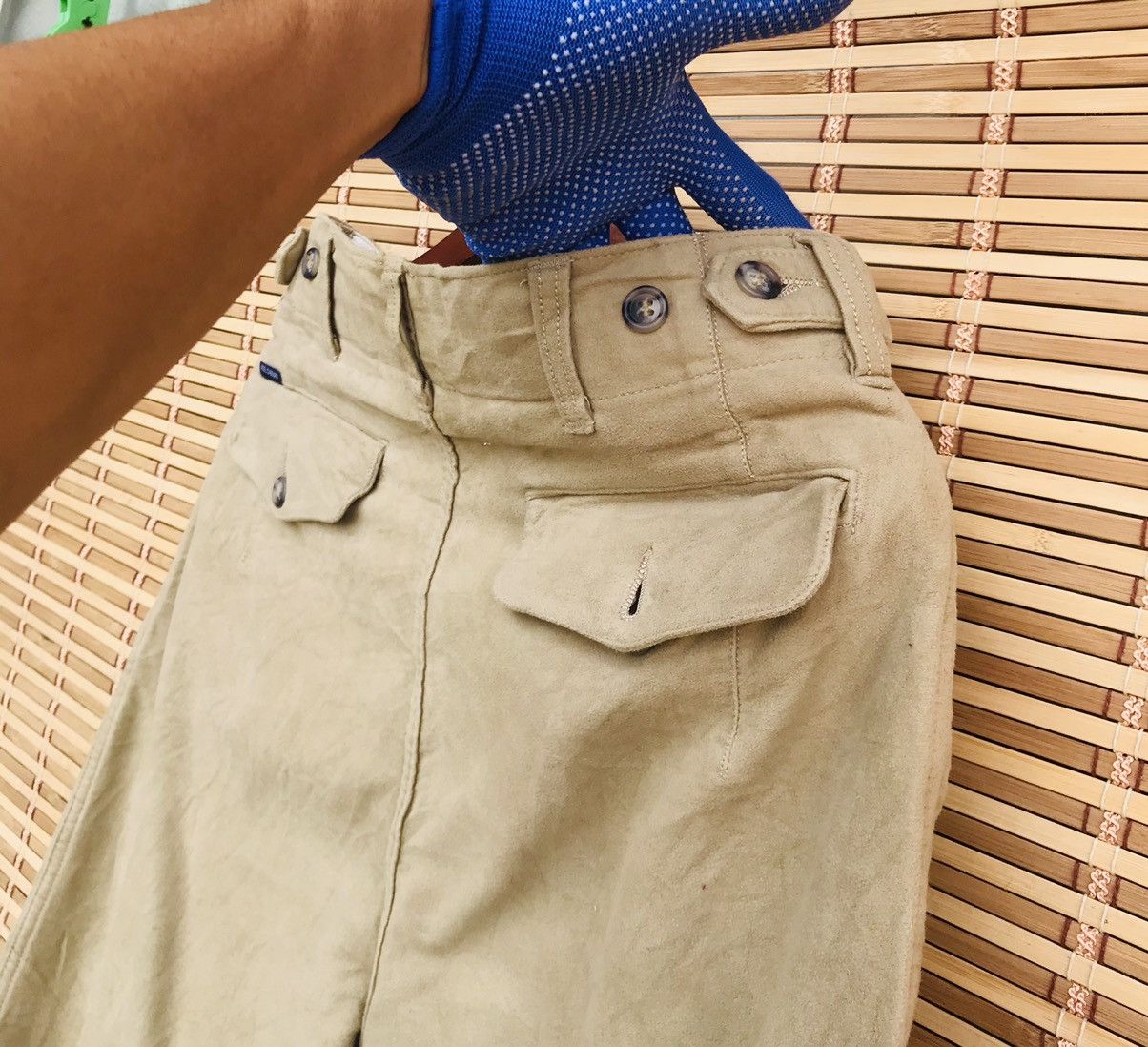 Nigel Cabourn Nigel Cabourn Pleated chino in Beige military wide pant Size US 28 / EU 44 - 7 Thumbnail