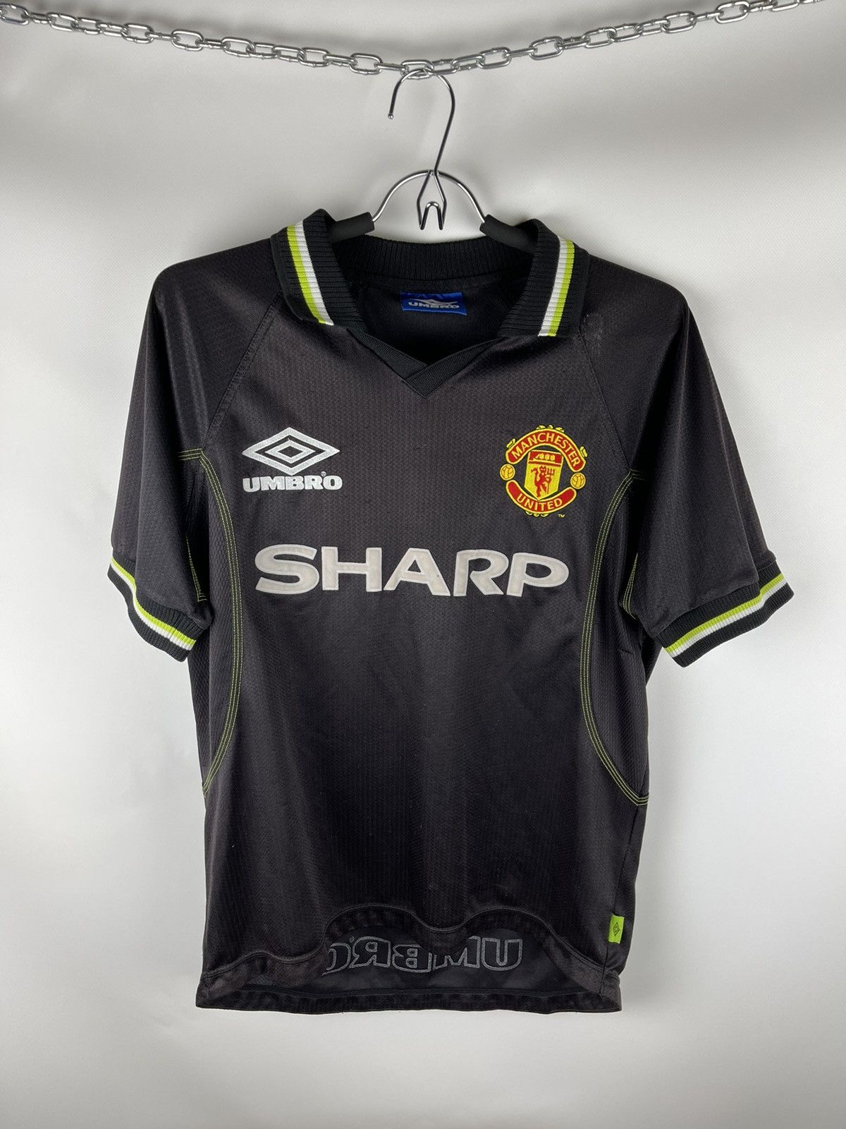 Umbro Manchester United 1998 1999 third soccer jersey