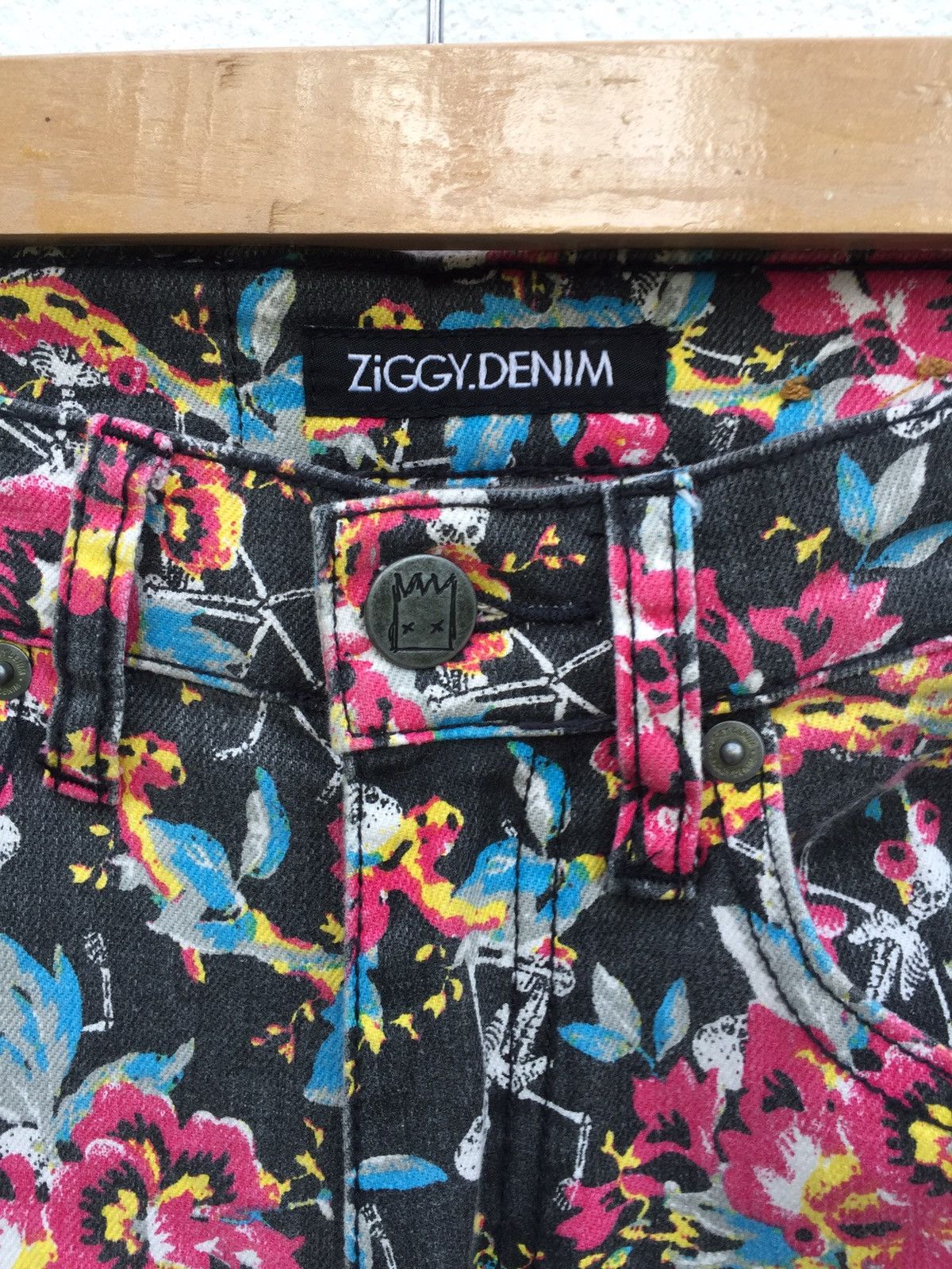 Designer Ziggy Art Design Skulls Flowers Punk Rock Trousers Pants Size US 26 / EU 42 - 5 Thumbnail