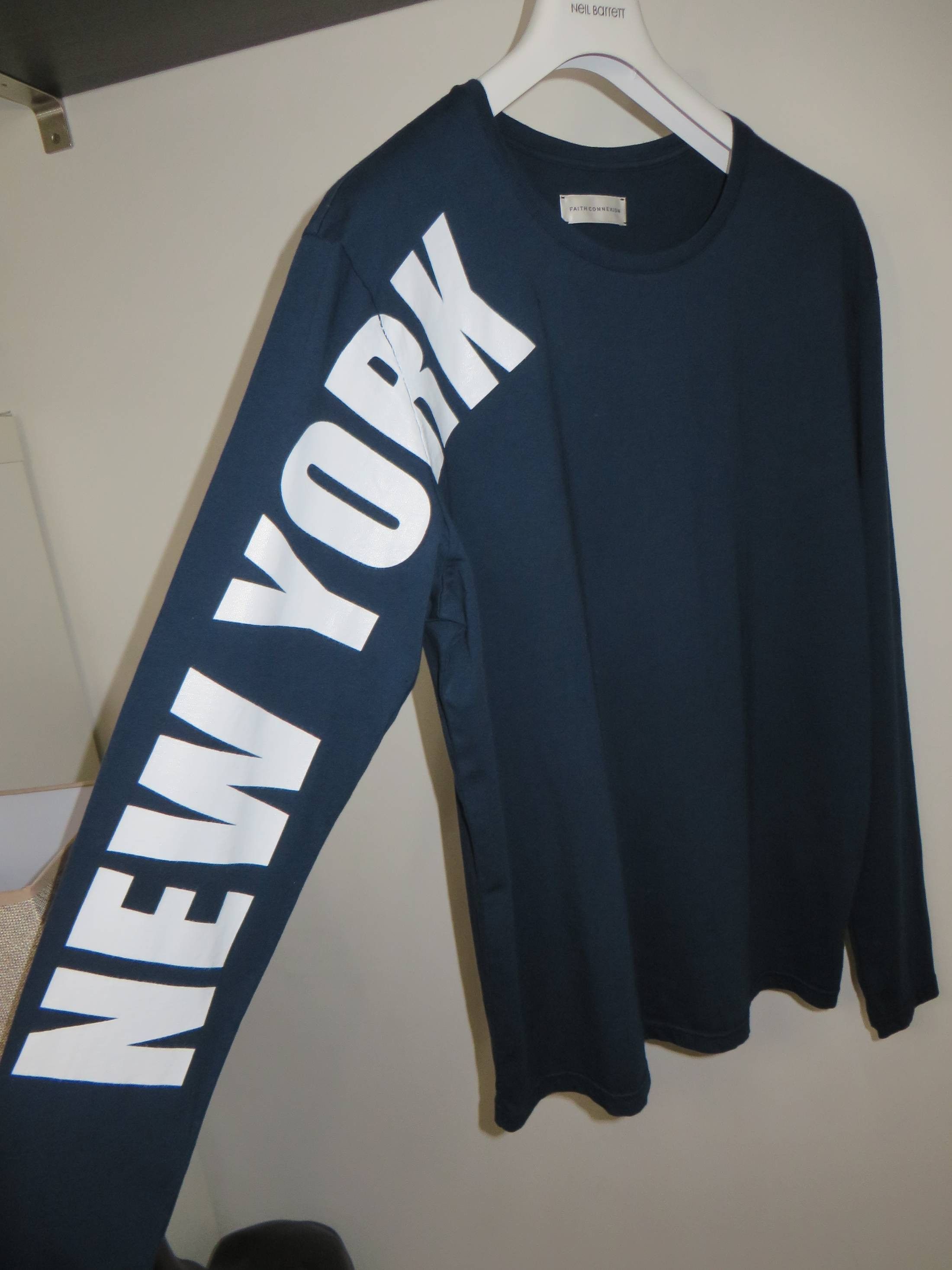 Faith Connexion FINAL PRICE! Oversized NY longsleeves t-shirt Size US S / EU 44-46 / 1 - 4 Thumbnail