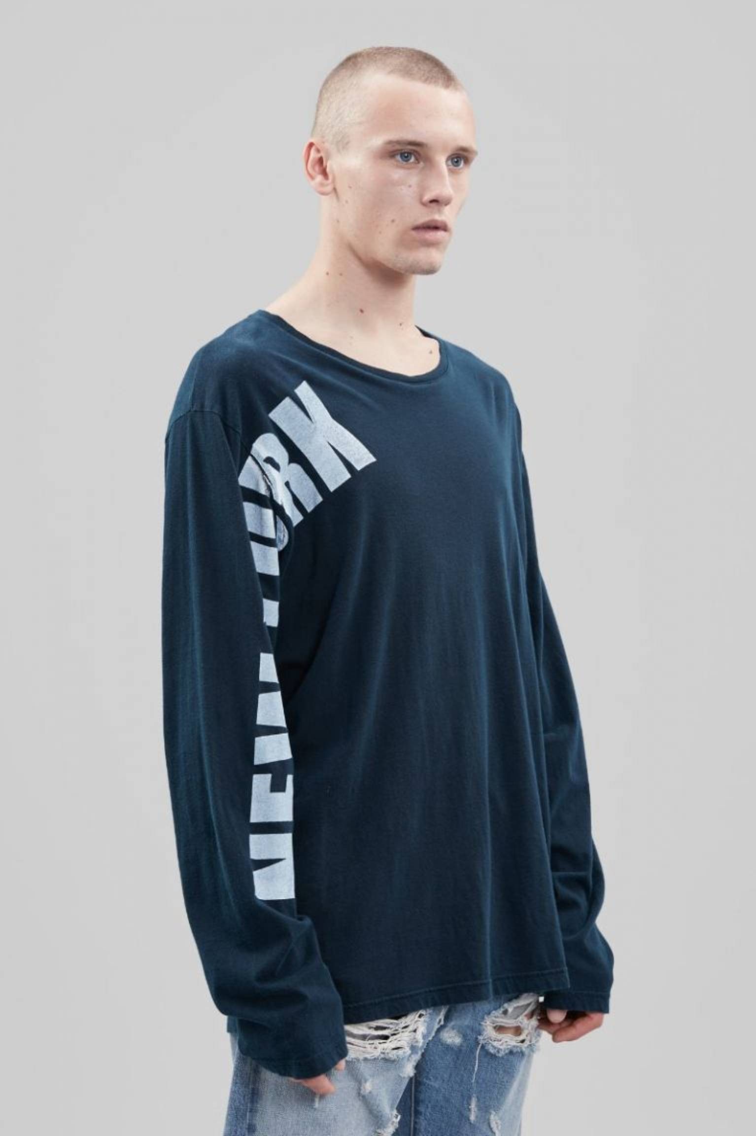 Faith Connexion FINAL PRICE! Oversized NY longsleeves t-shirt Size US S / EU 44-46 / 1 - 1 Thumbnail