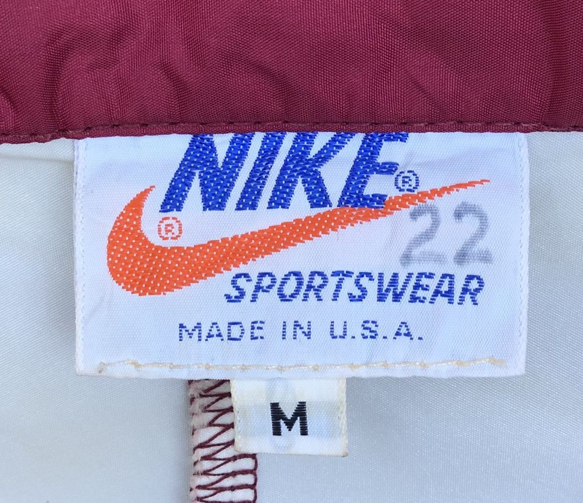 Nike RARE 70s 80s Nike Pinwheel Sauthern illinois University Team Size US M / EU 48-50 / 2 - 11 Thumbnail